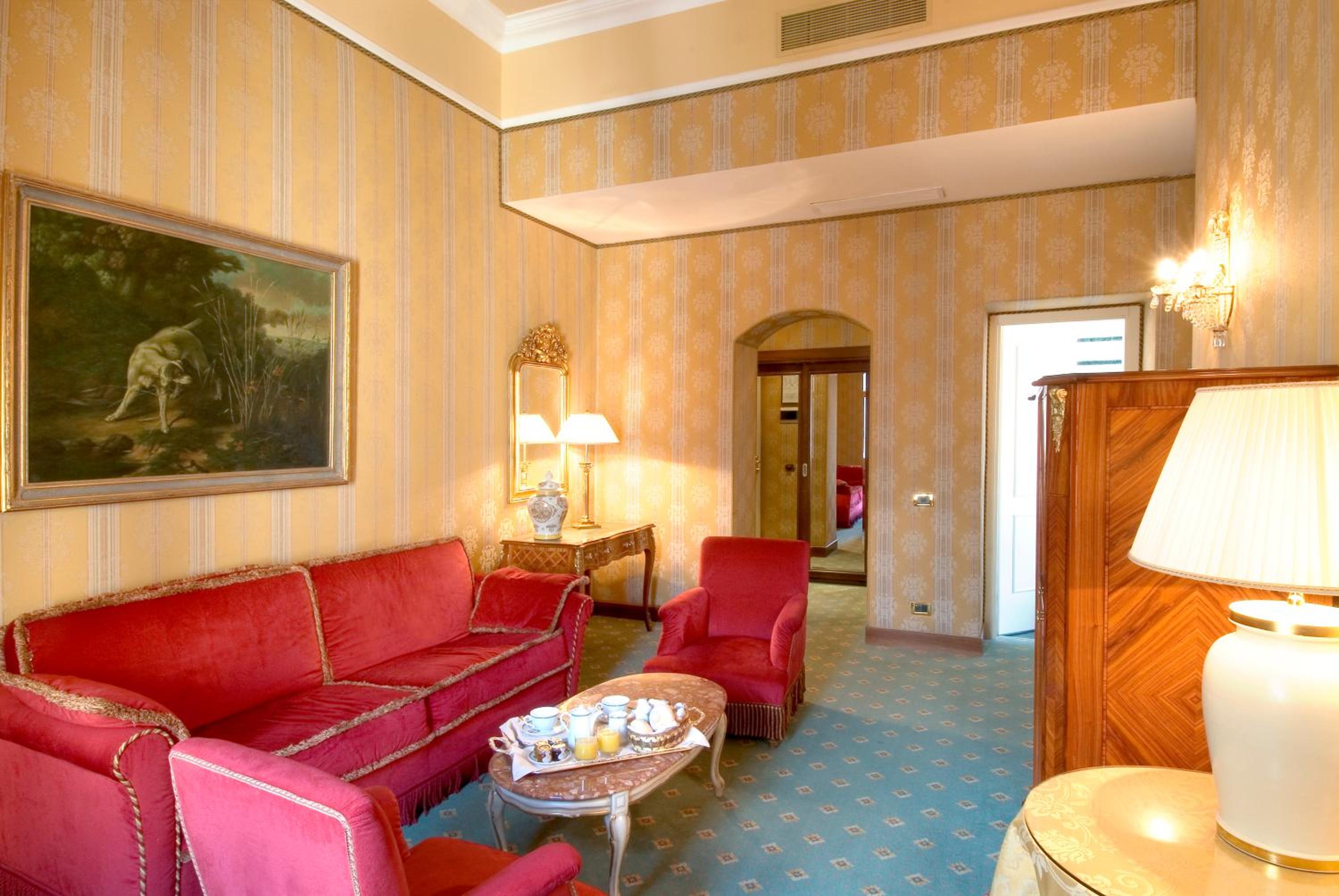 Suite - Photo 4