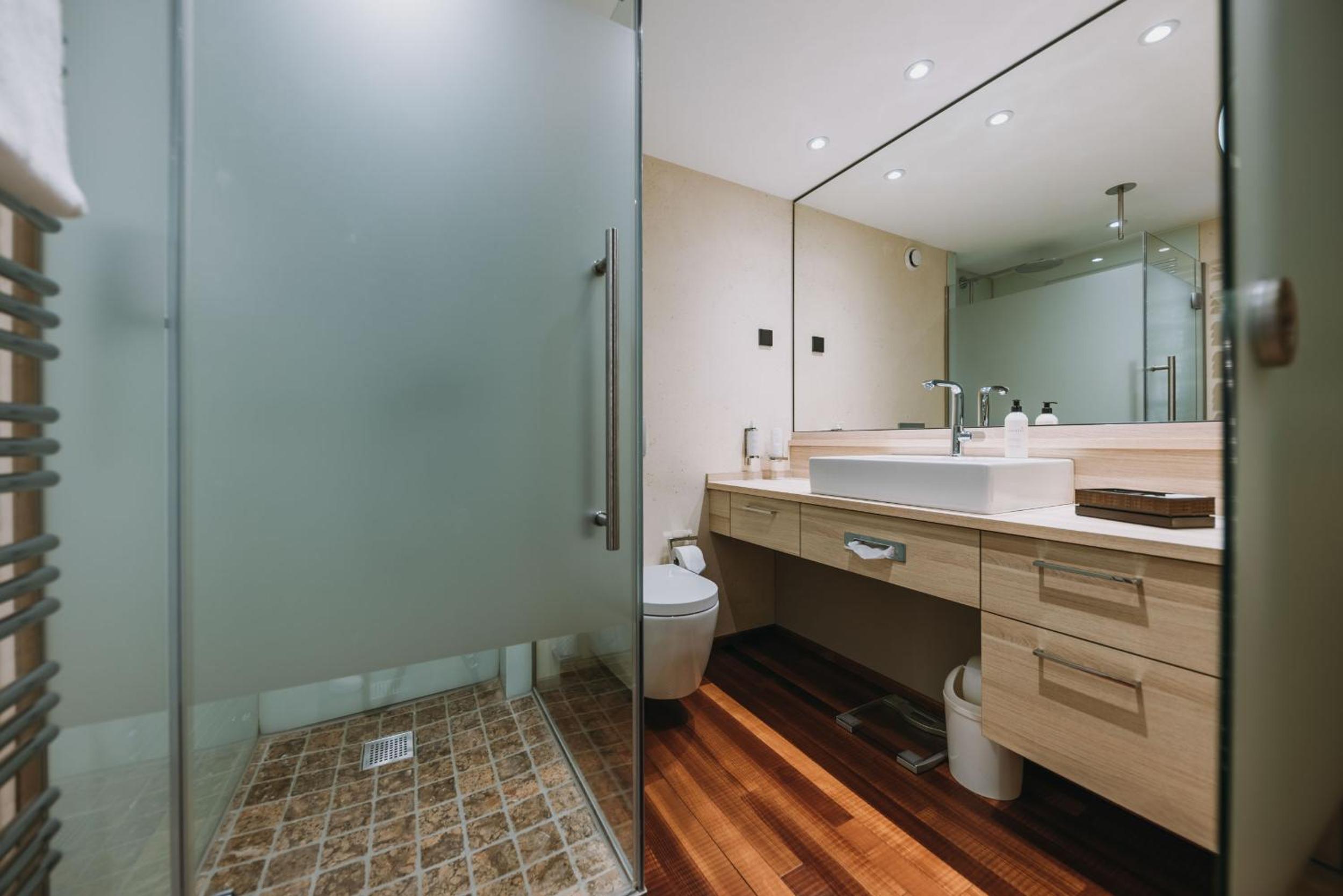 Deluxe Single Room with Balcony photo 1
