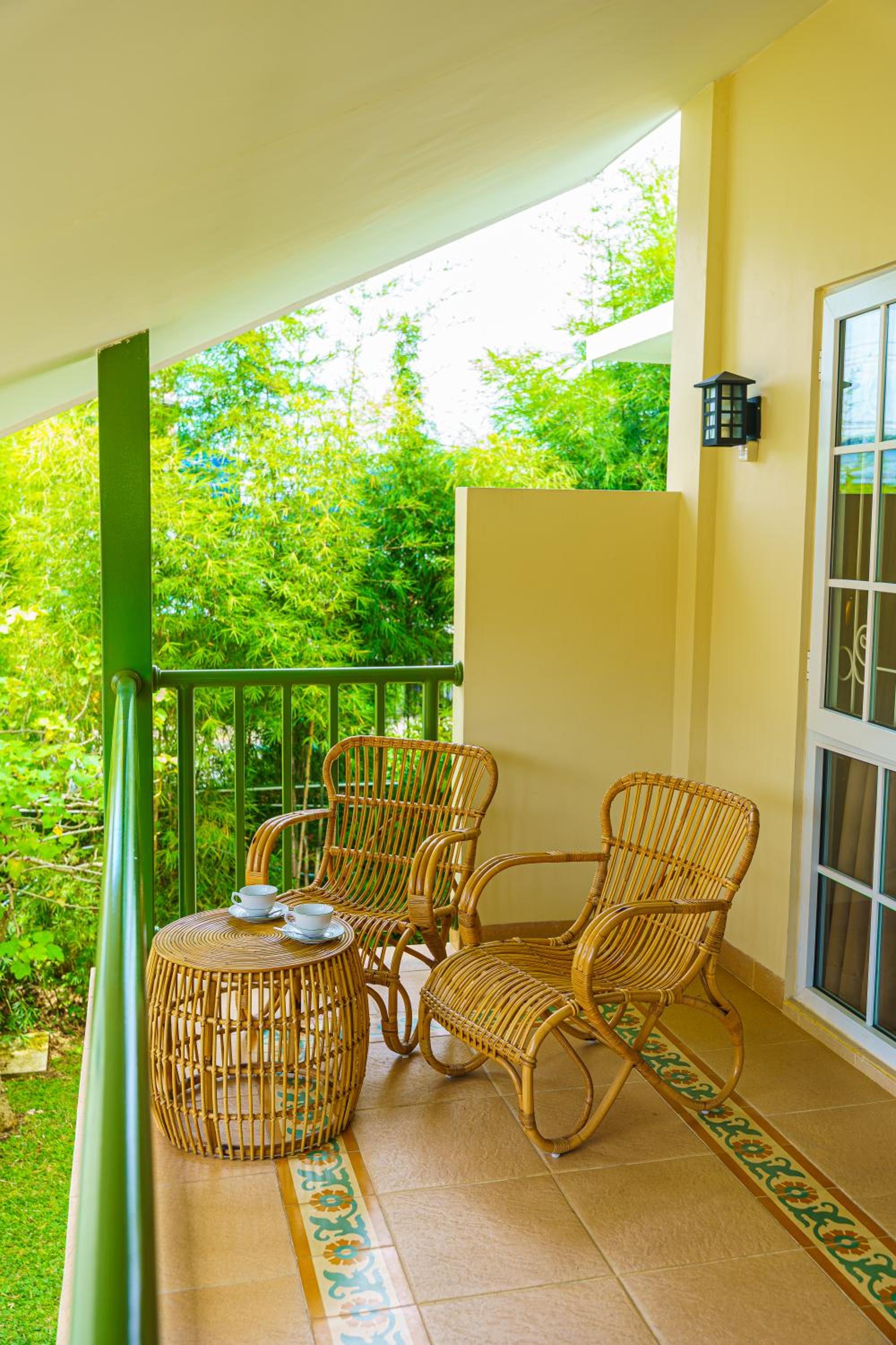 Family Room with Balcony photo 1
