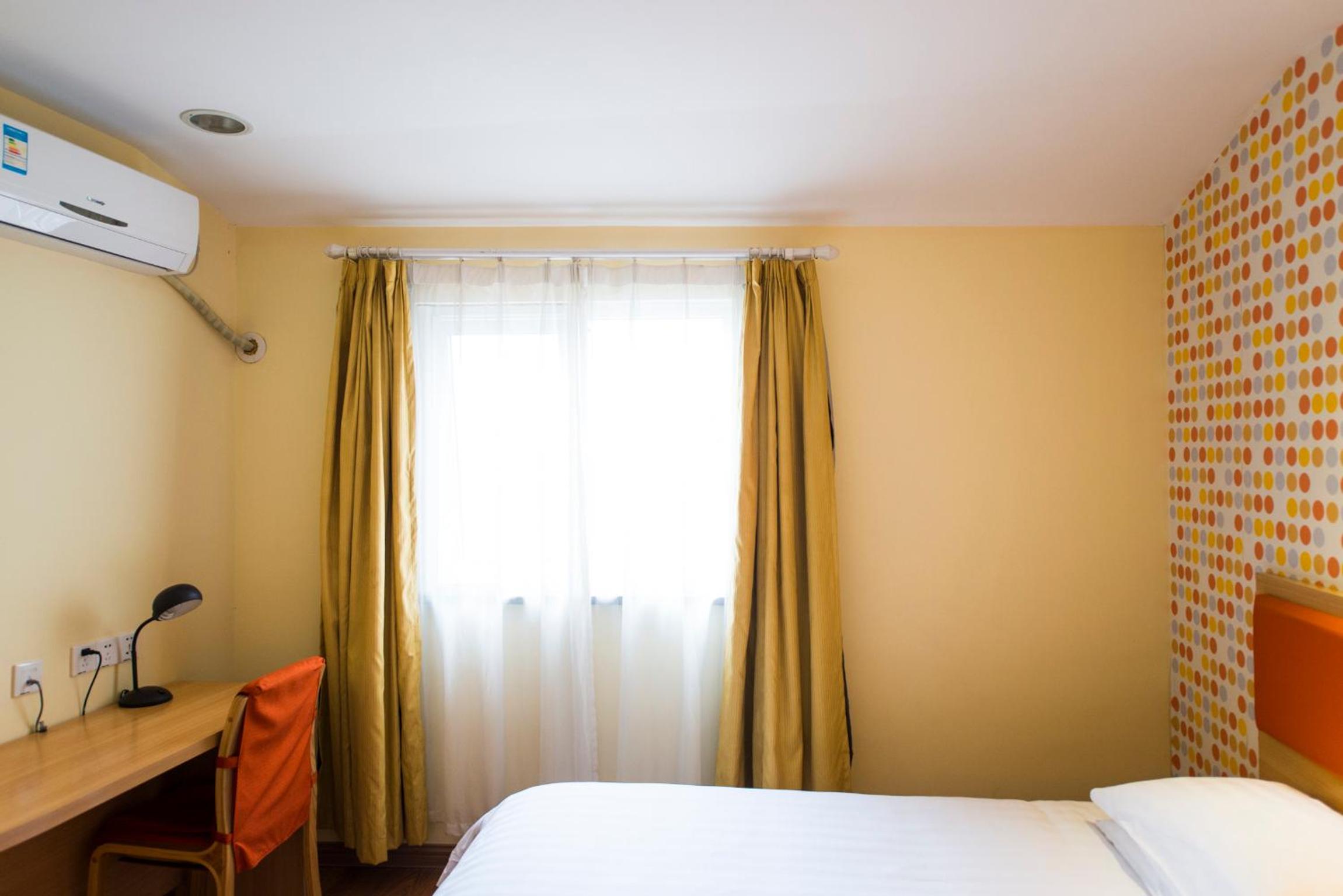Mainland Chinese Citizens - Special Offer Business Room photo 1