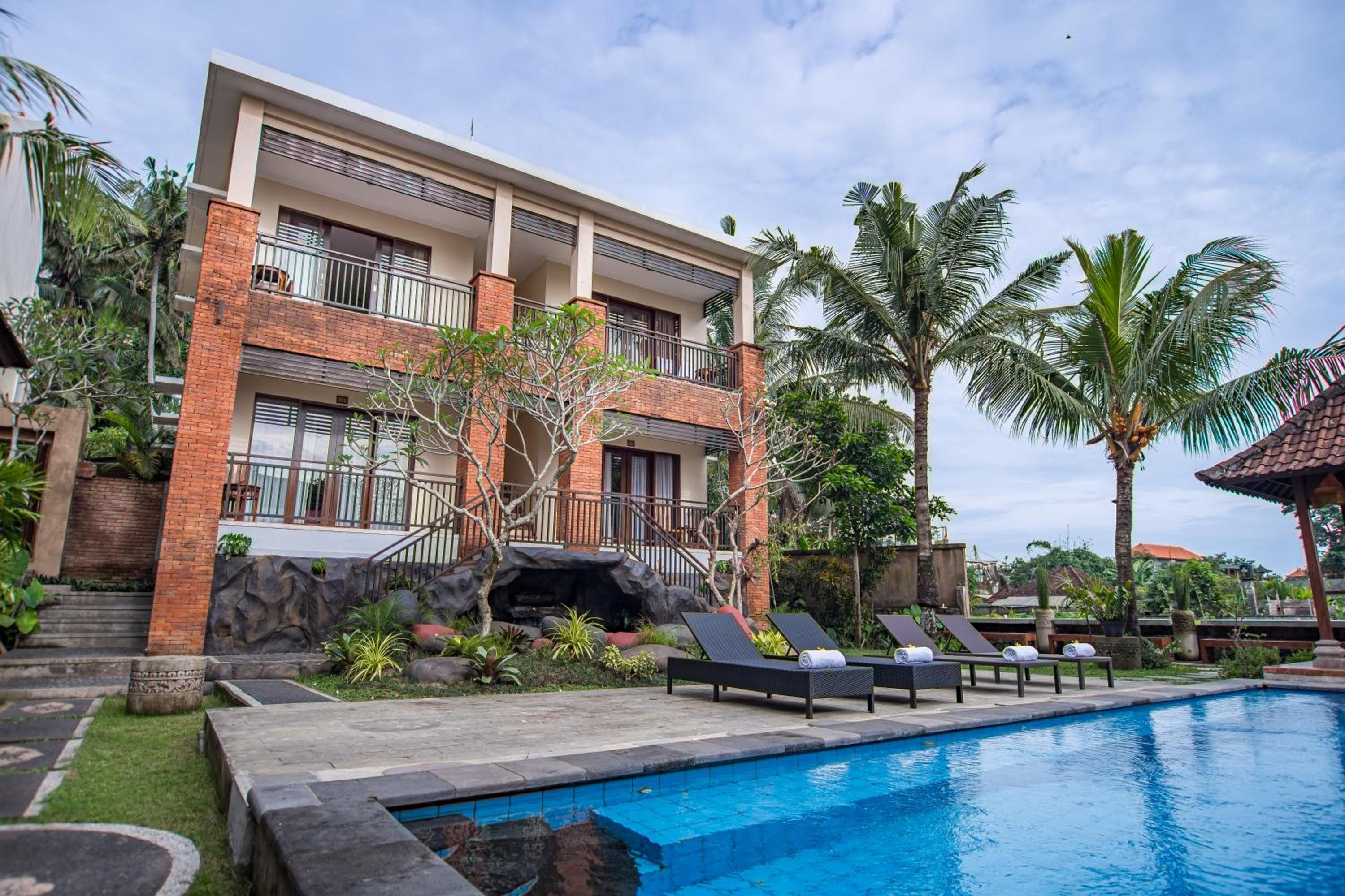 Deluxe Room with Balcony