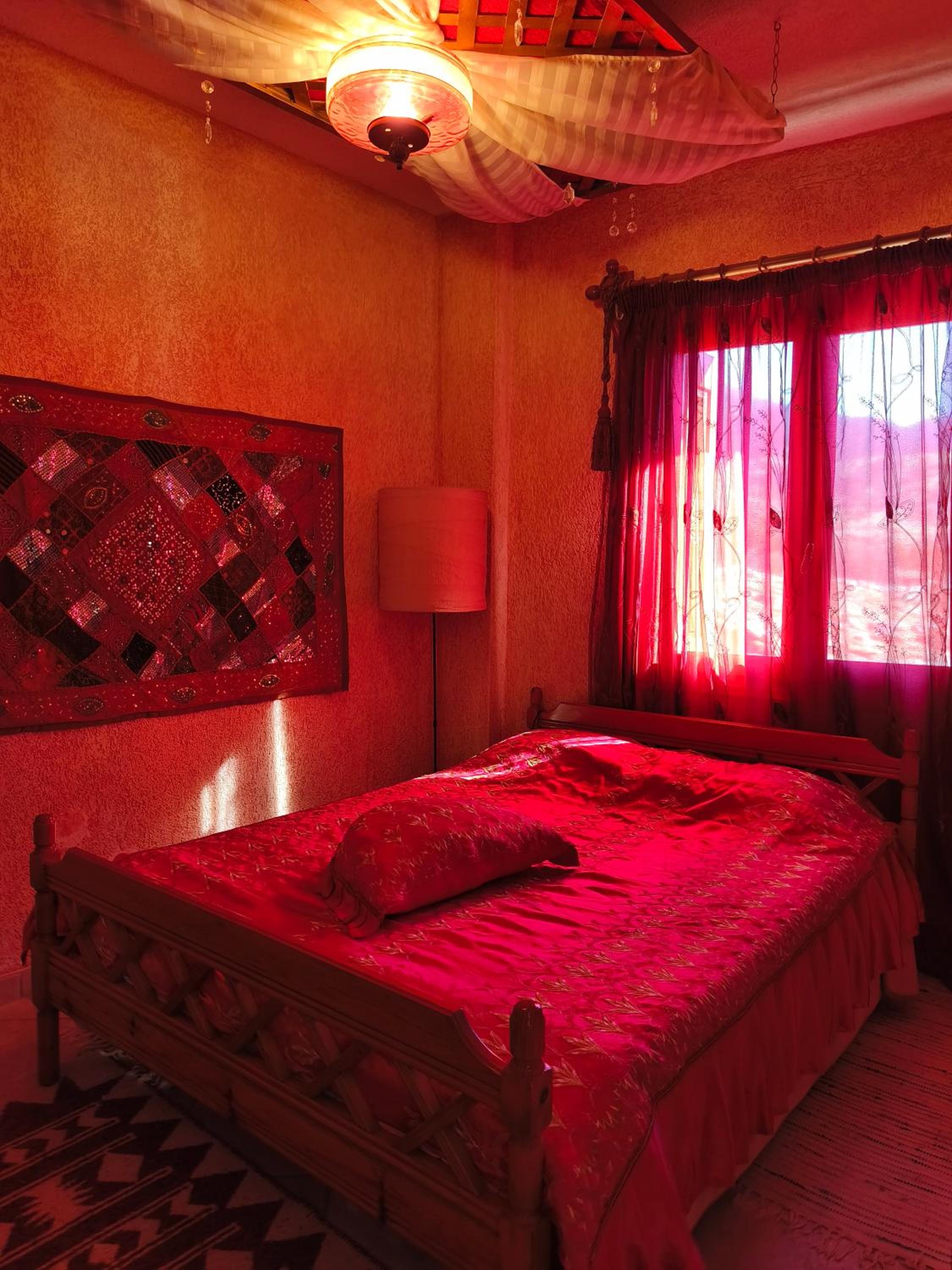 One-Bedroom Apartment - Photo 10
