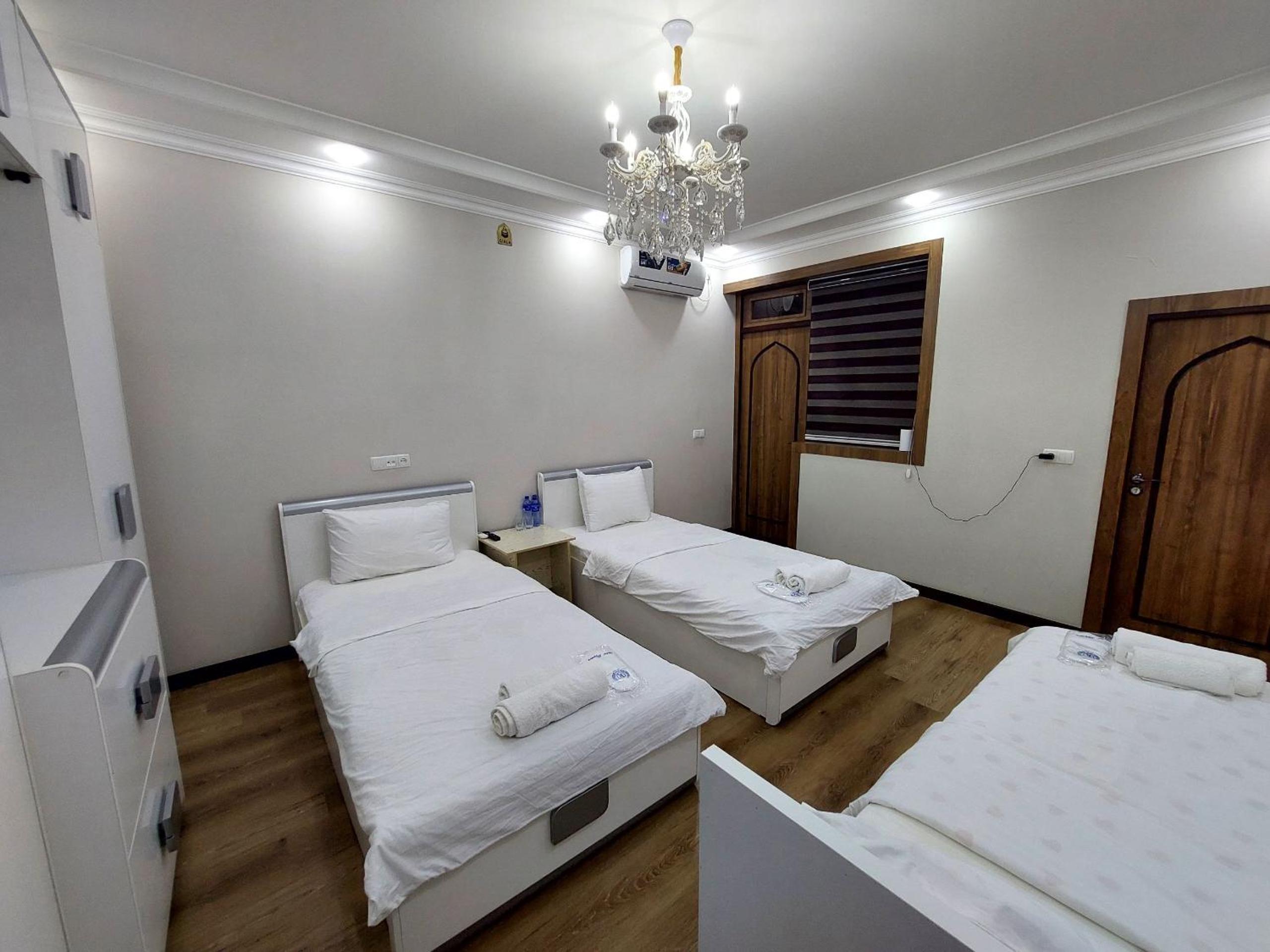 Basic Triple Room photo 2