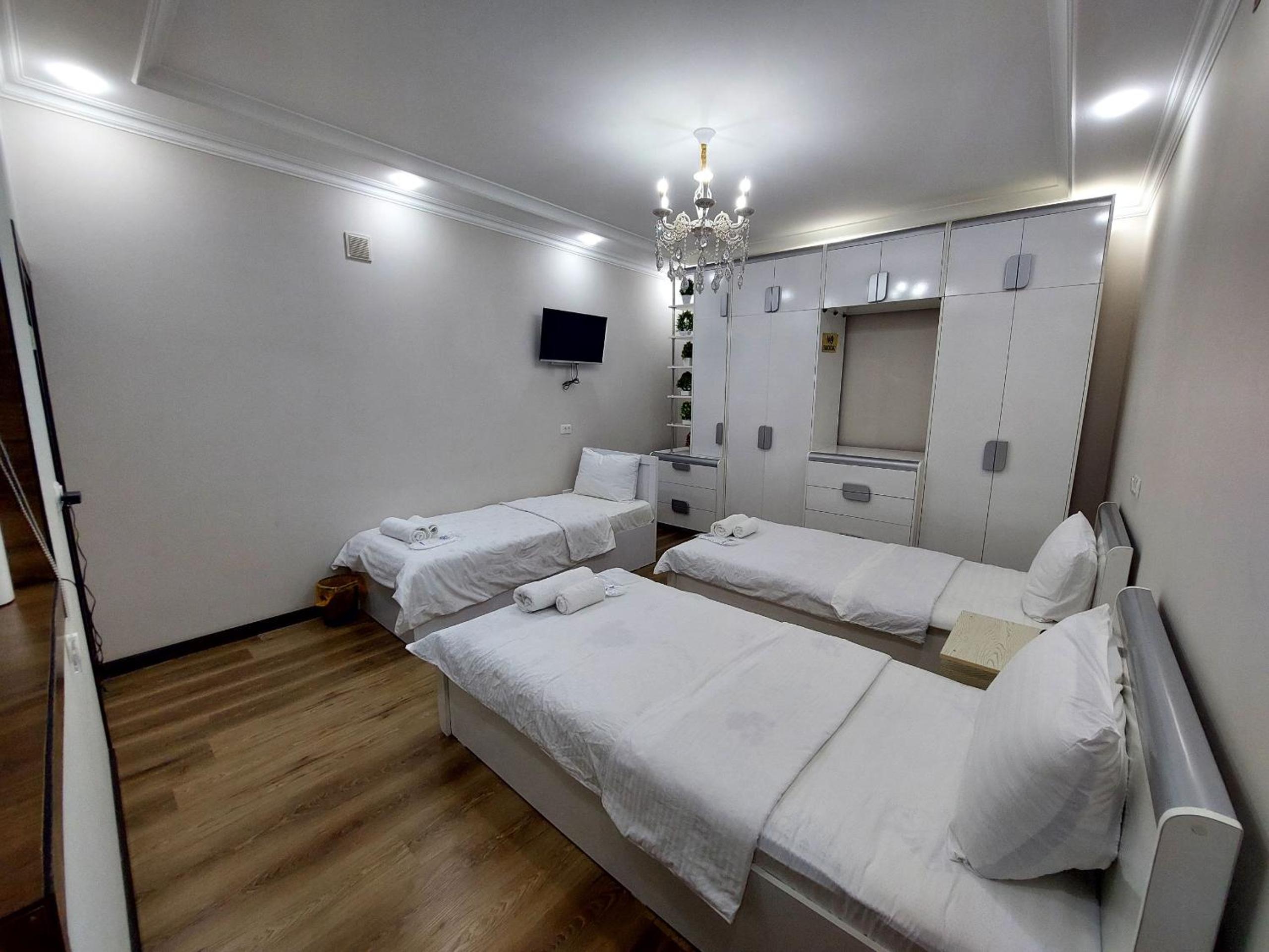 Basic Triple Room photo 1