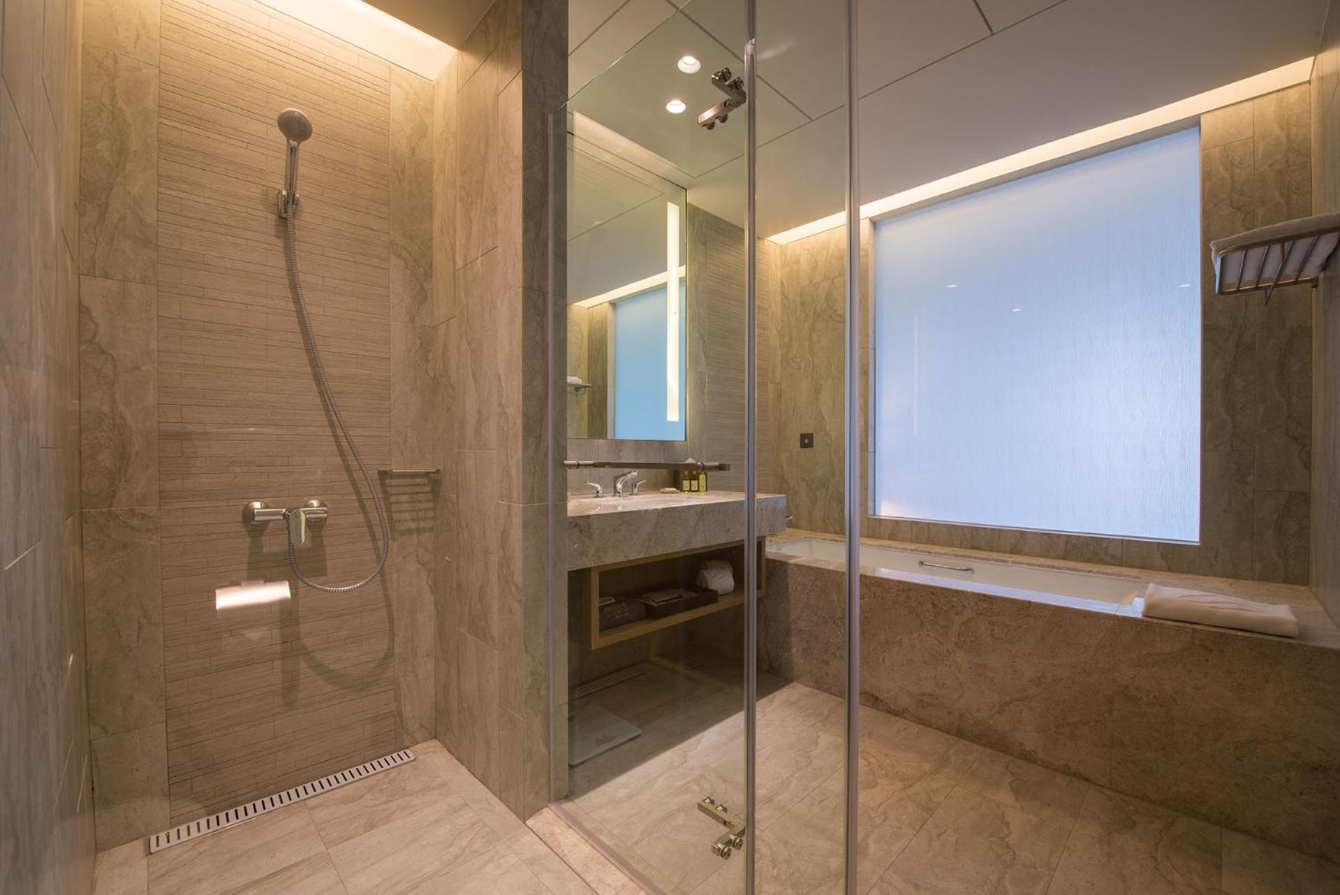 Superior Twin Room with Garden View photo 2