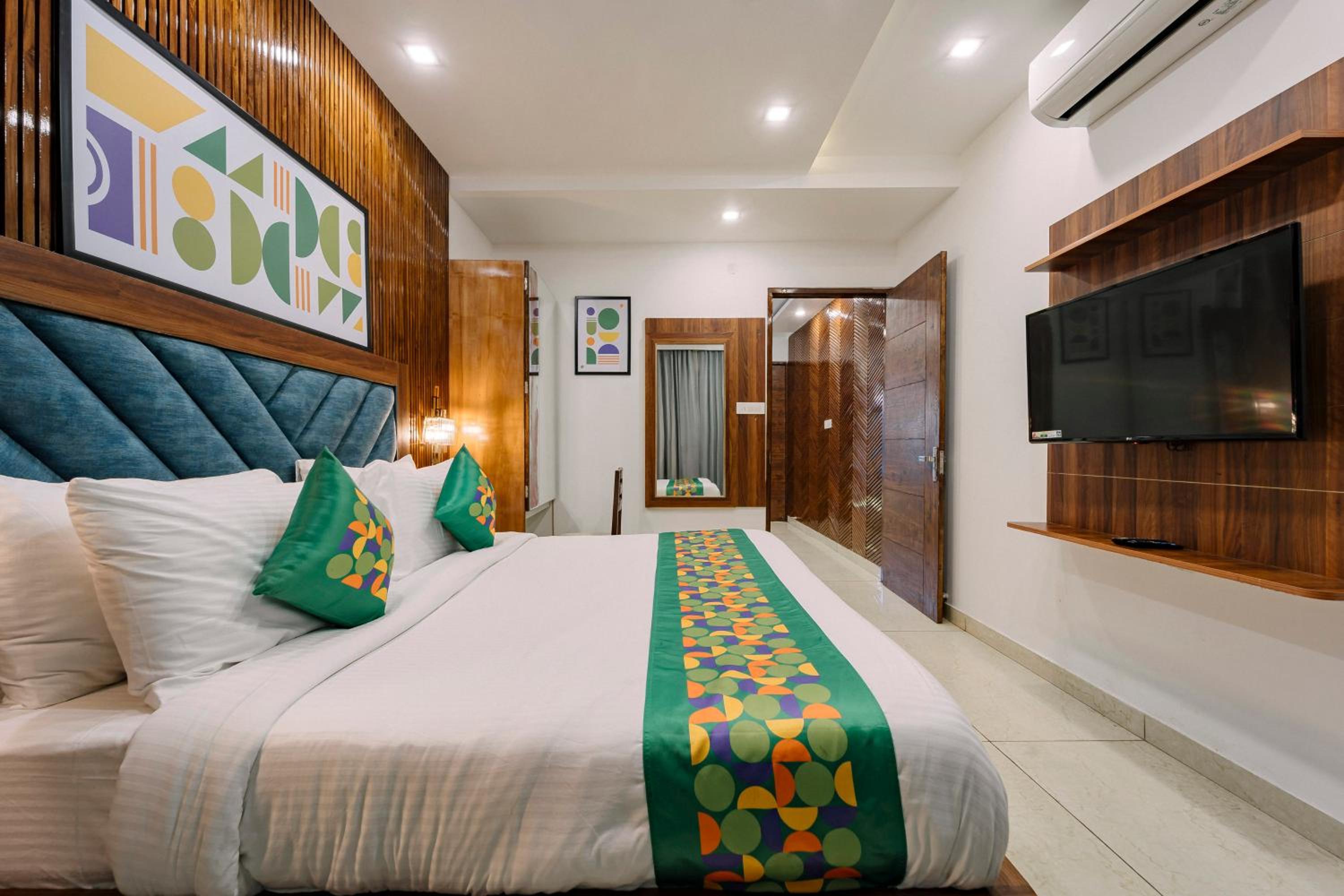 Premium Room with Balcony View