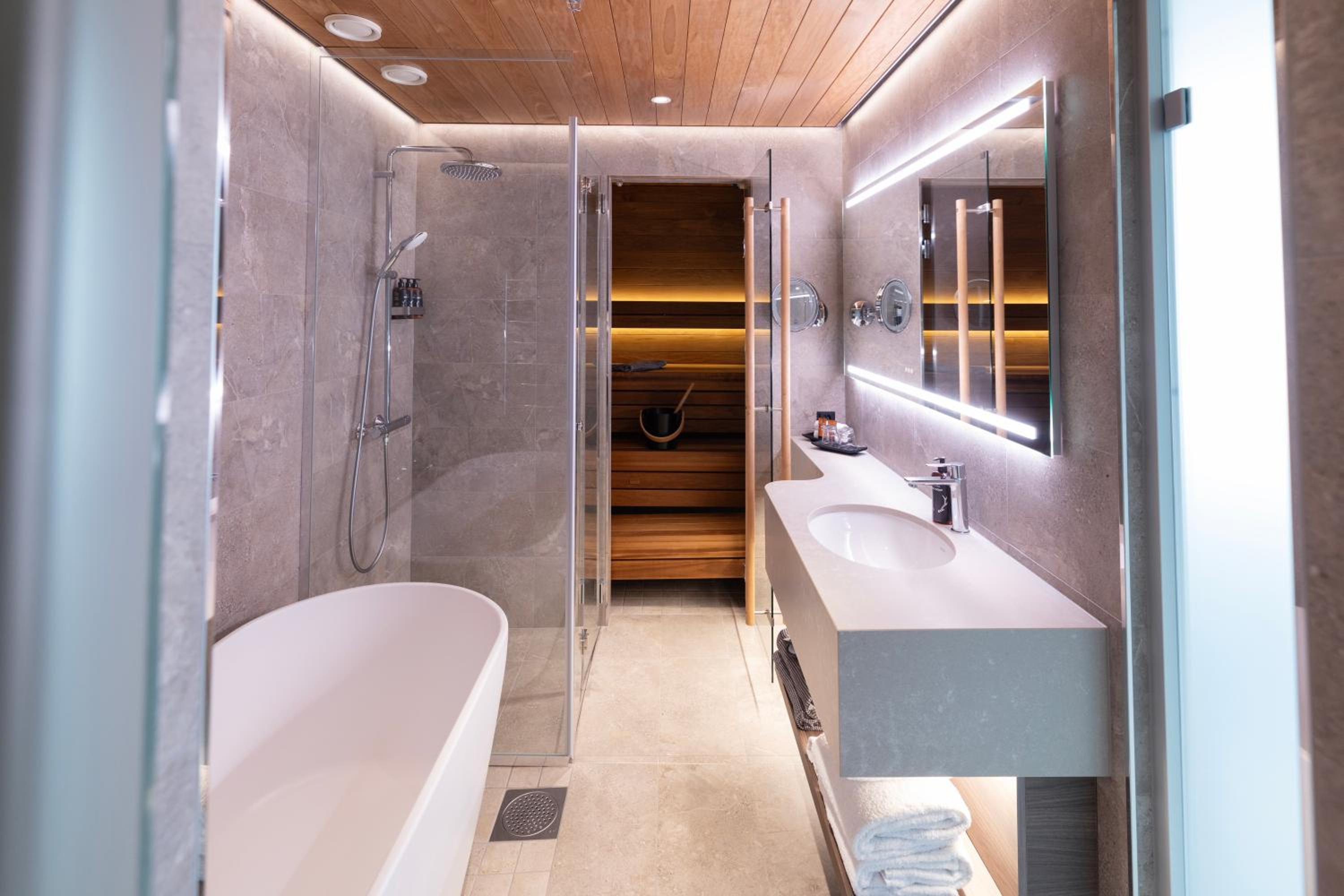 Misty Deluxe Spa - Photo 3