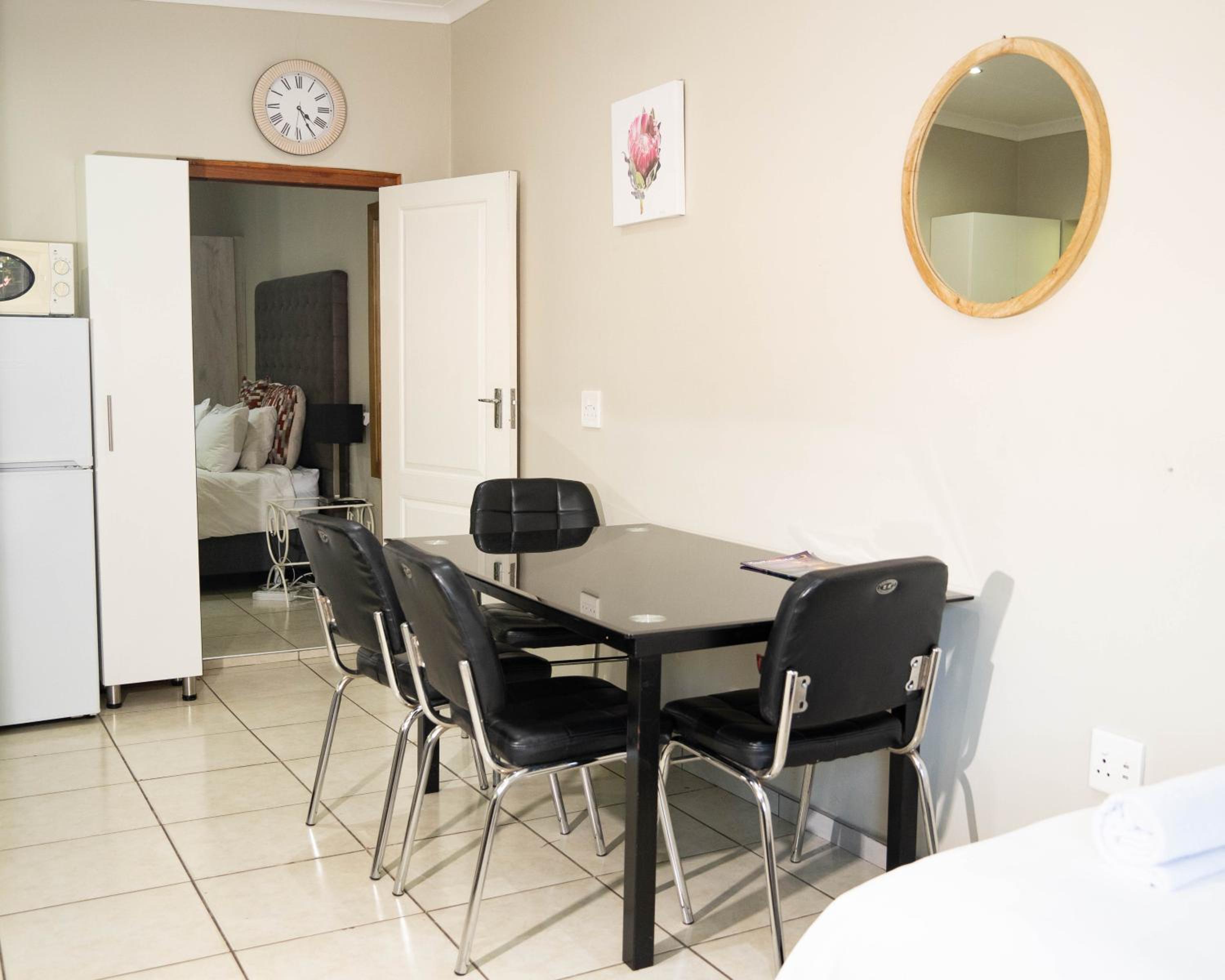 Standard Cottage - Photo 2
