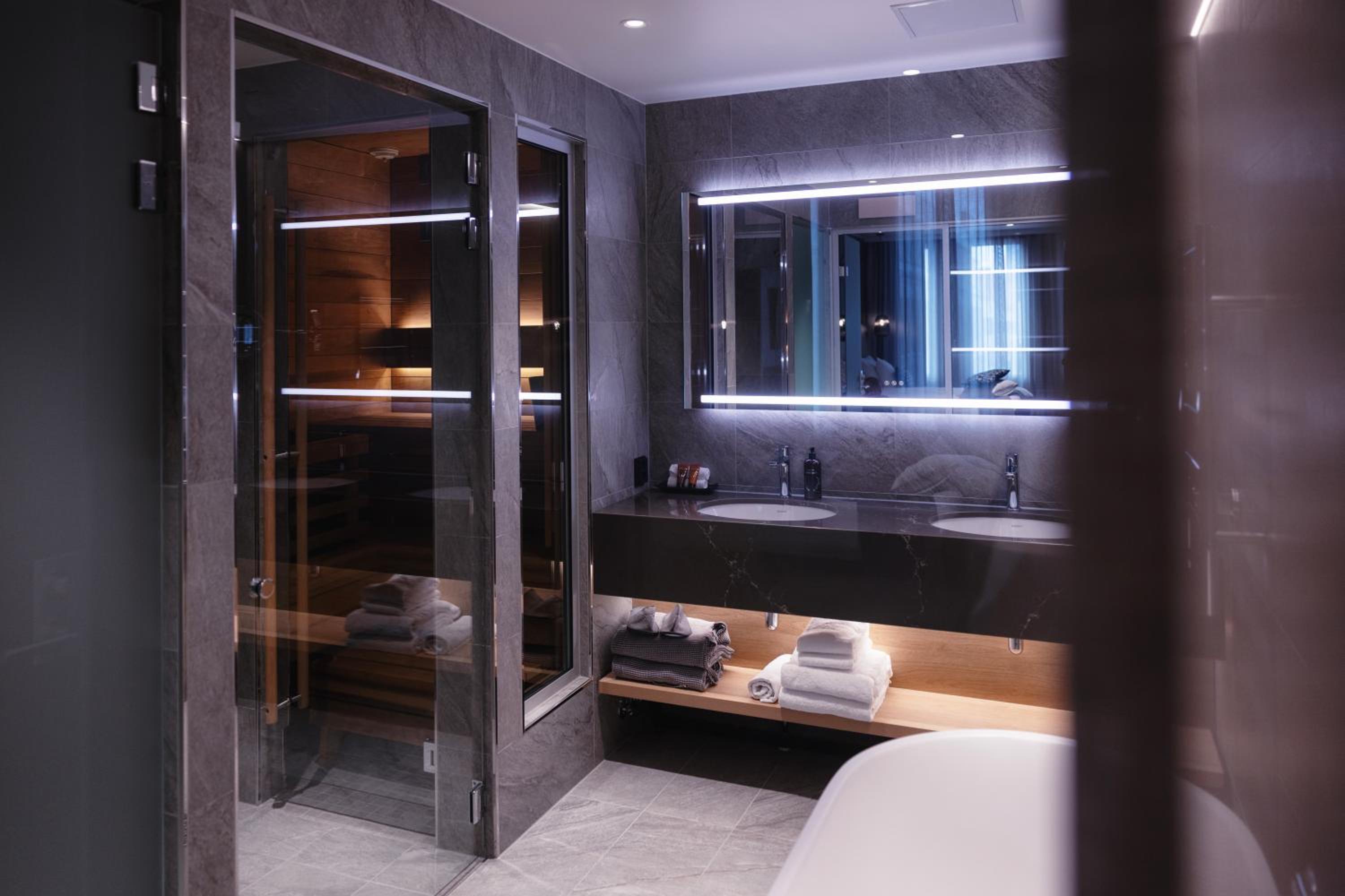 Misty Deluxe Spa - Photo 6