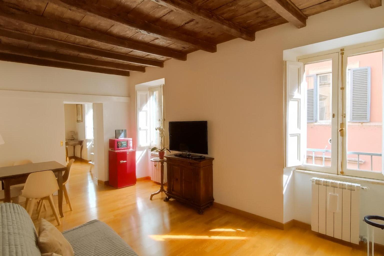 One-Bedroom Premium Apartment photo 2