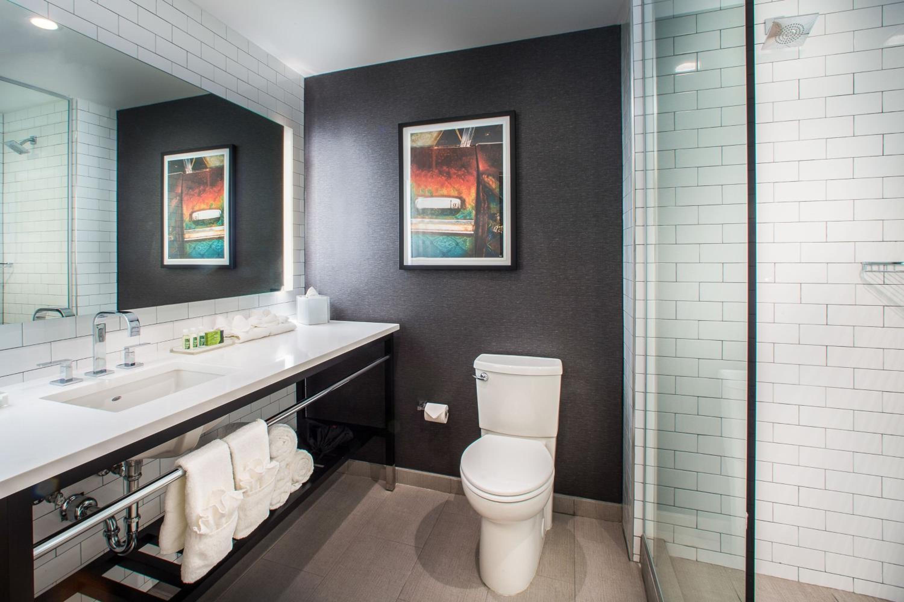 Standard Queen Room with Two Queen Beds - Mobility and Hearing Accessible with Roll-in Shower