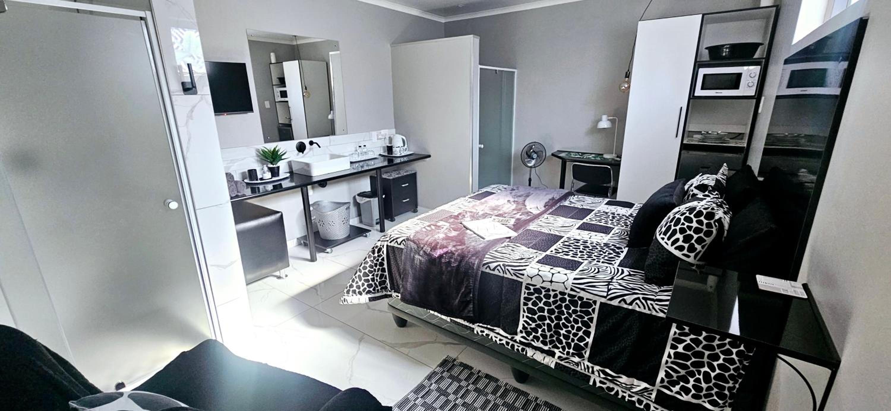 Economy Double Room