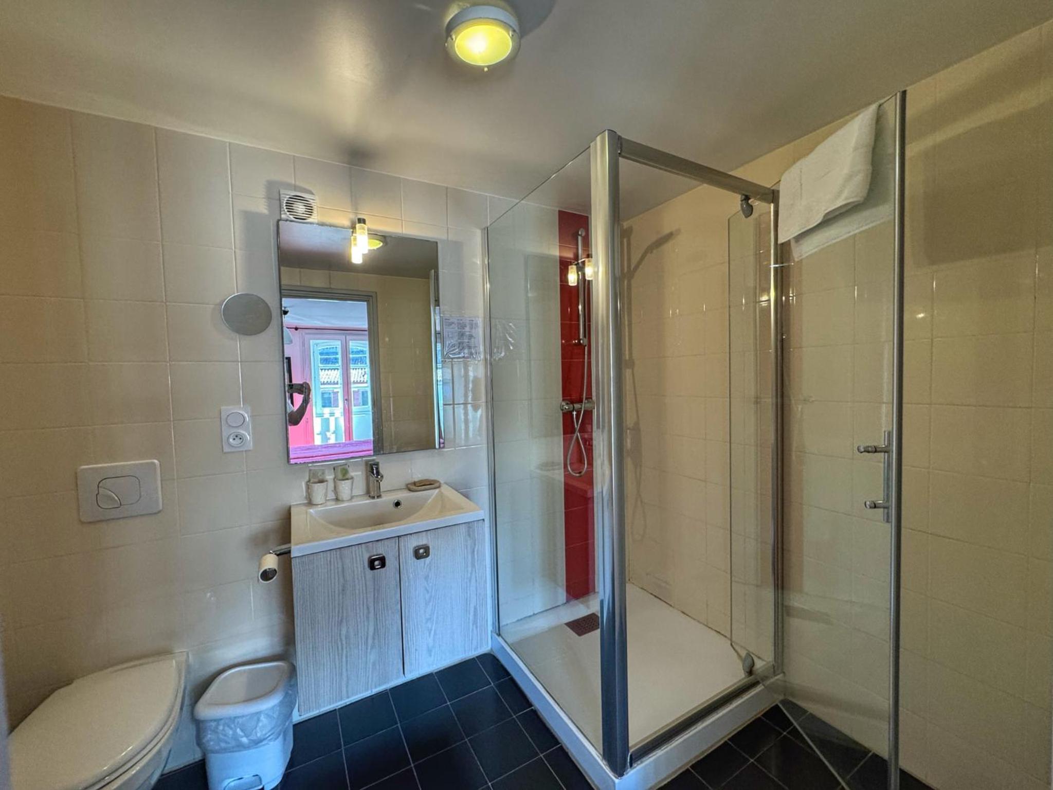 Twin Room with City View