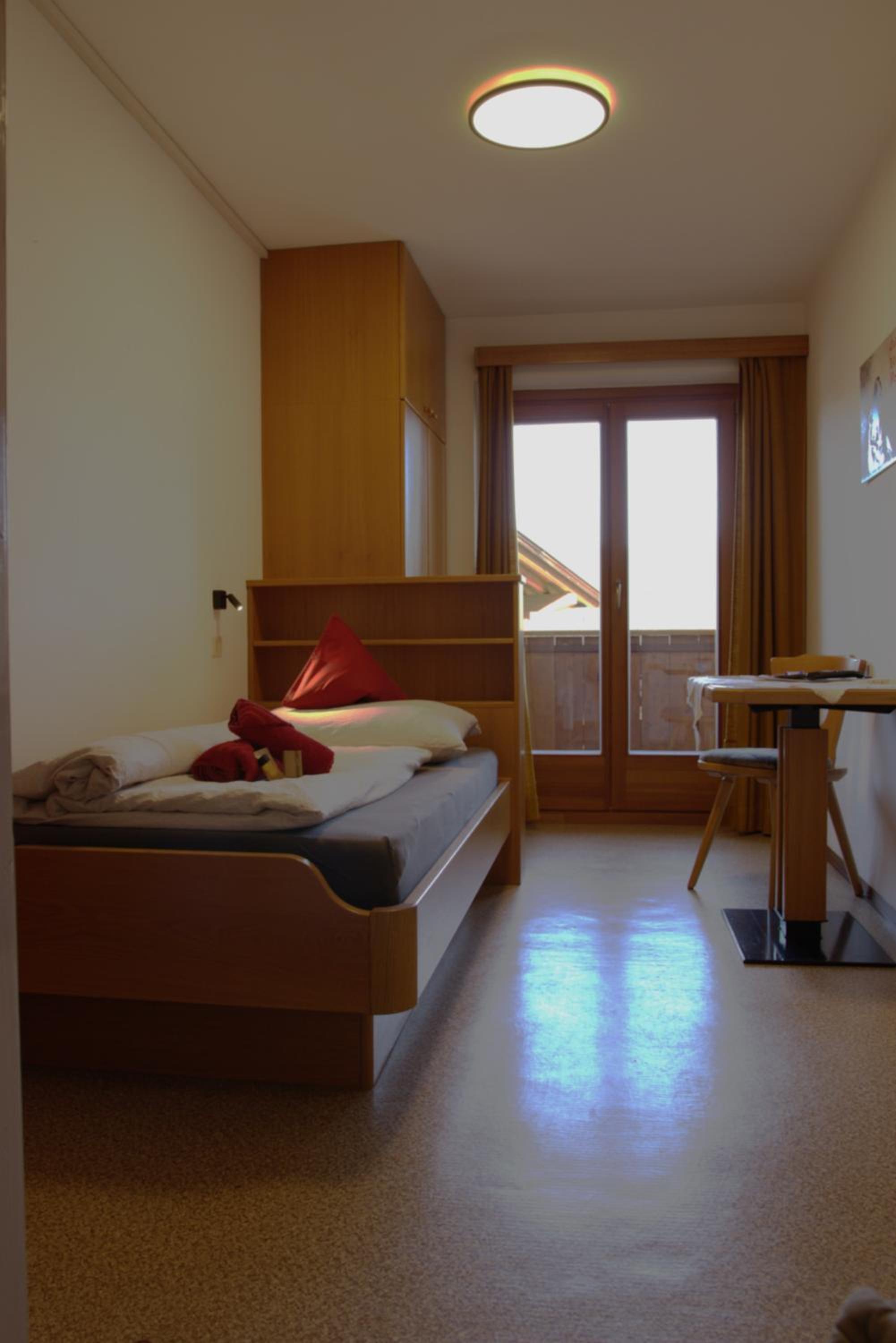 Single Room with Balcony photo 3