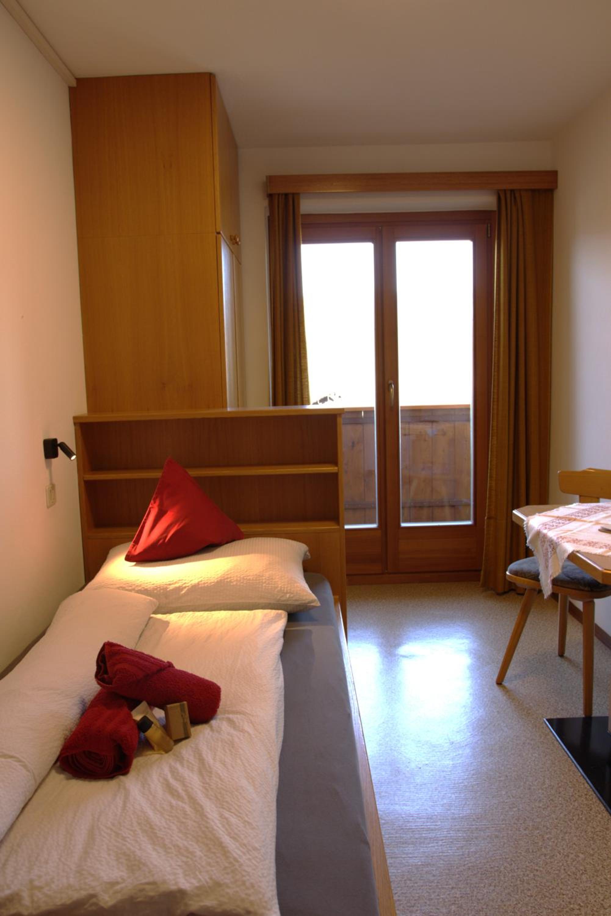Single Room with Balcony photo 2