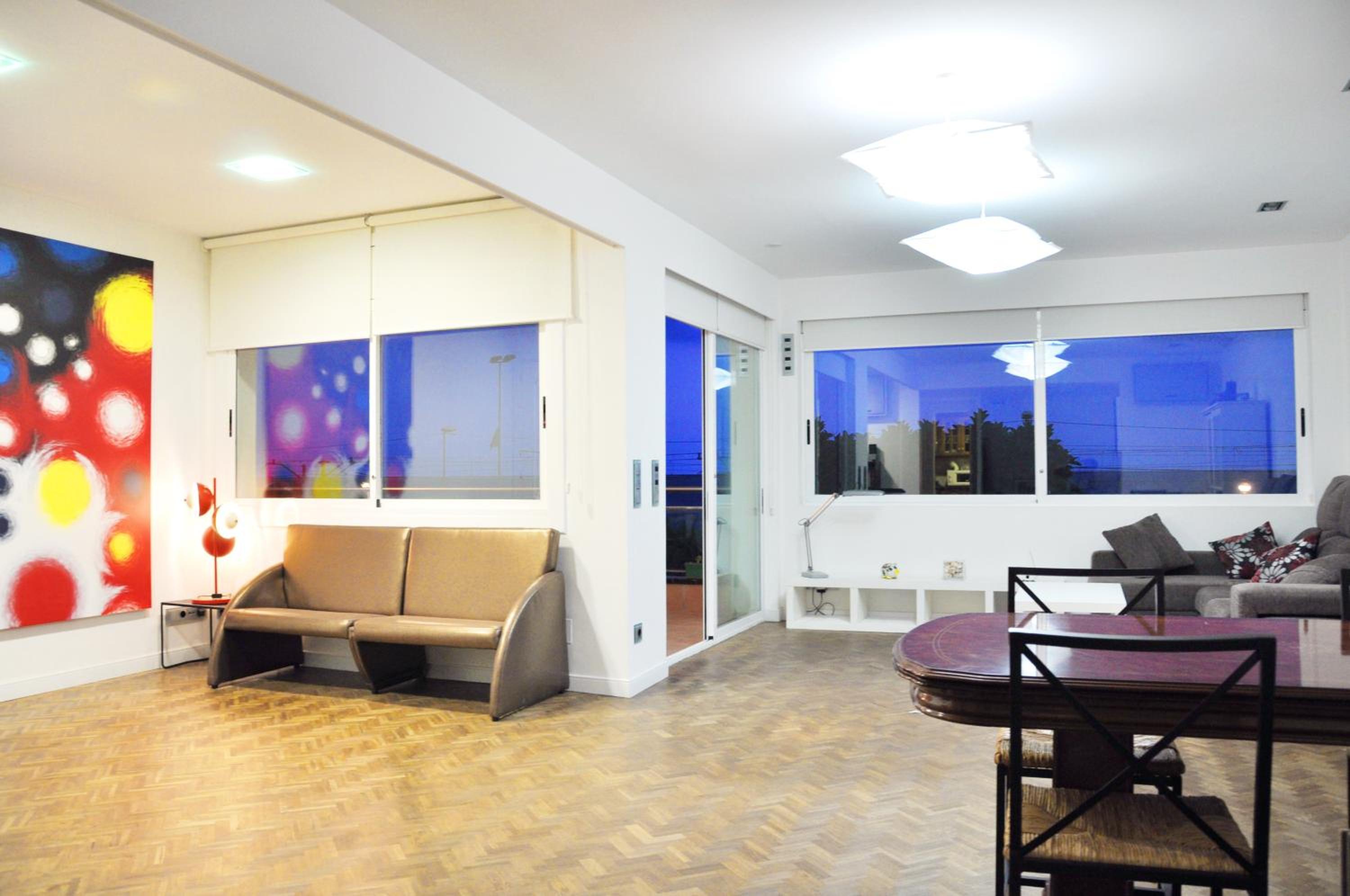 Apartamento con vista al mar