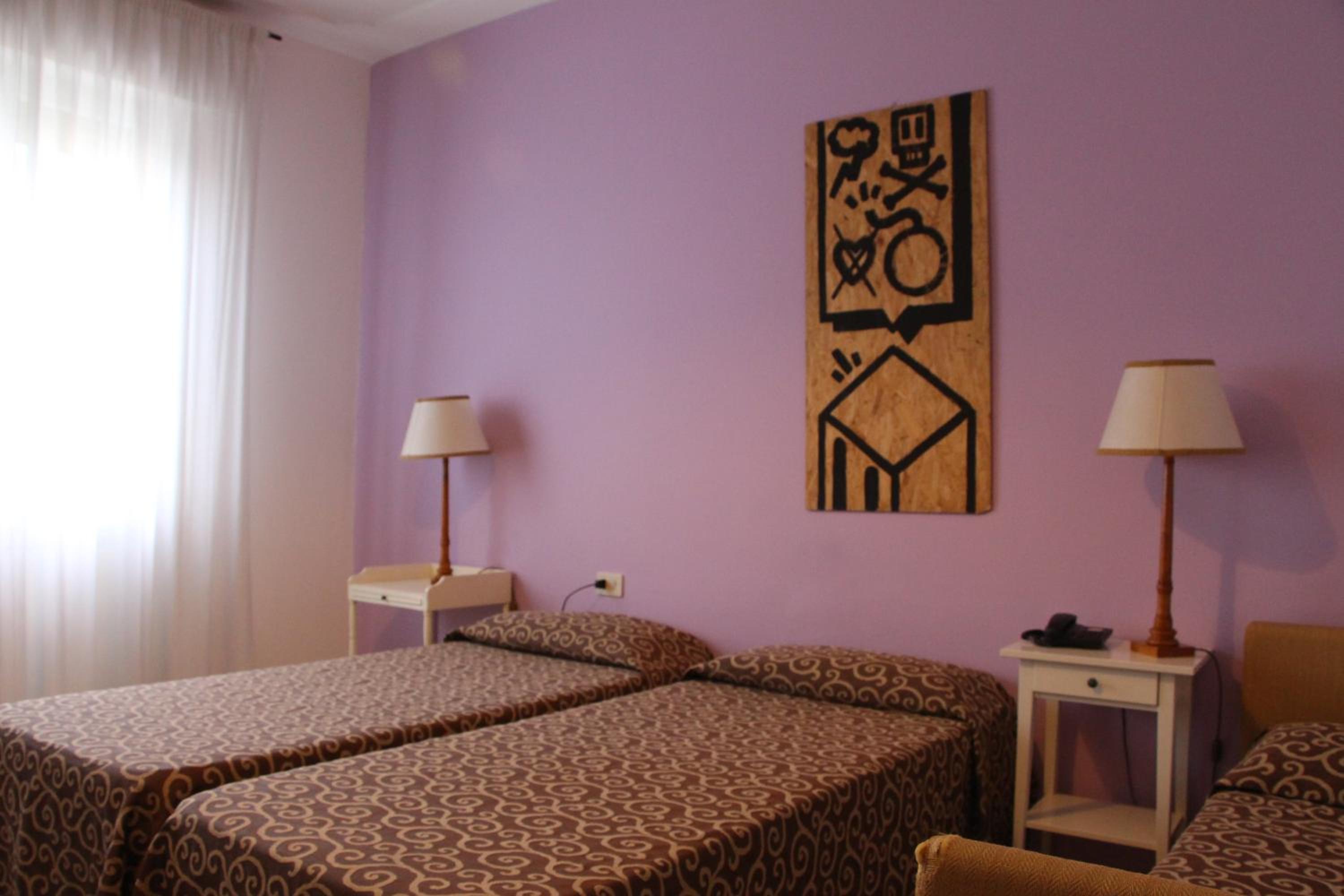 Standard Single Room photo 3