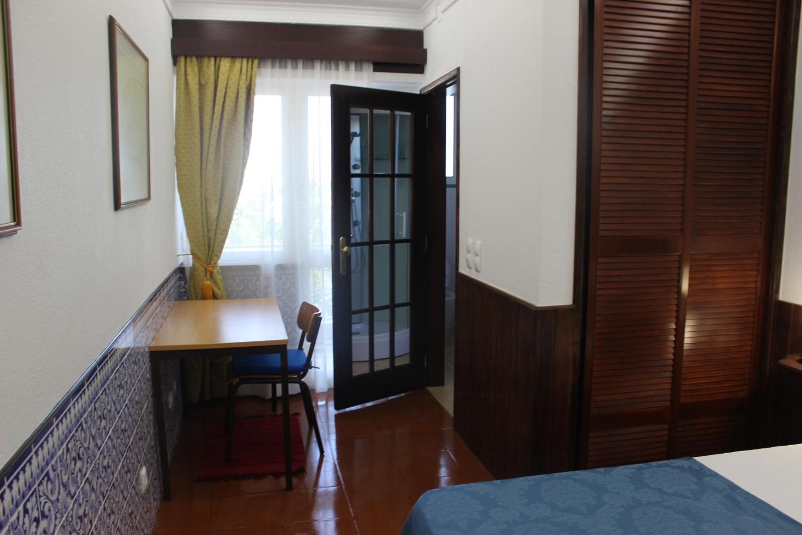 Double Room with Balcony photo 3