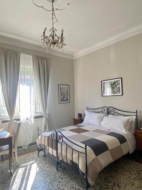 Large Double Room photo 2
