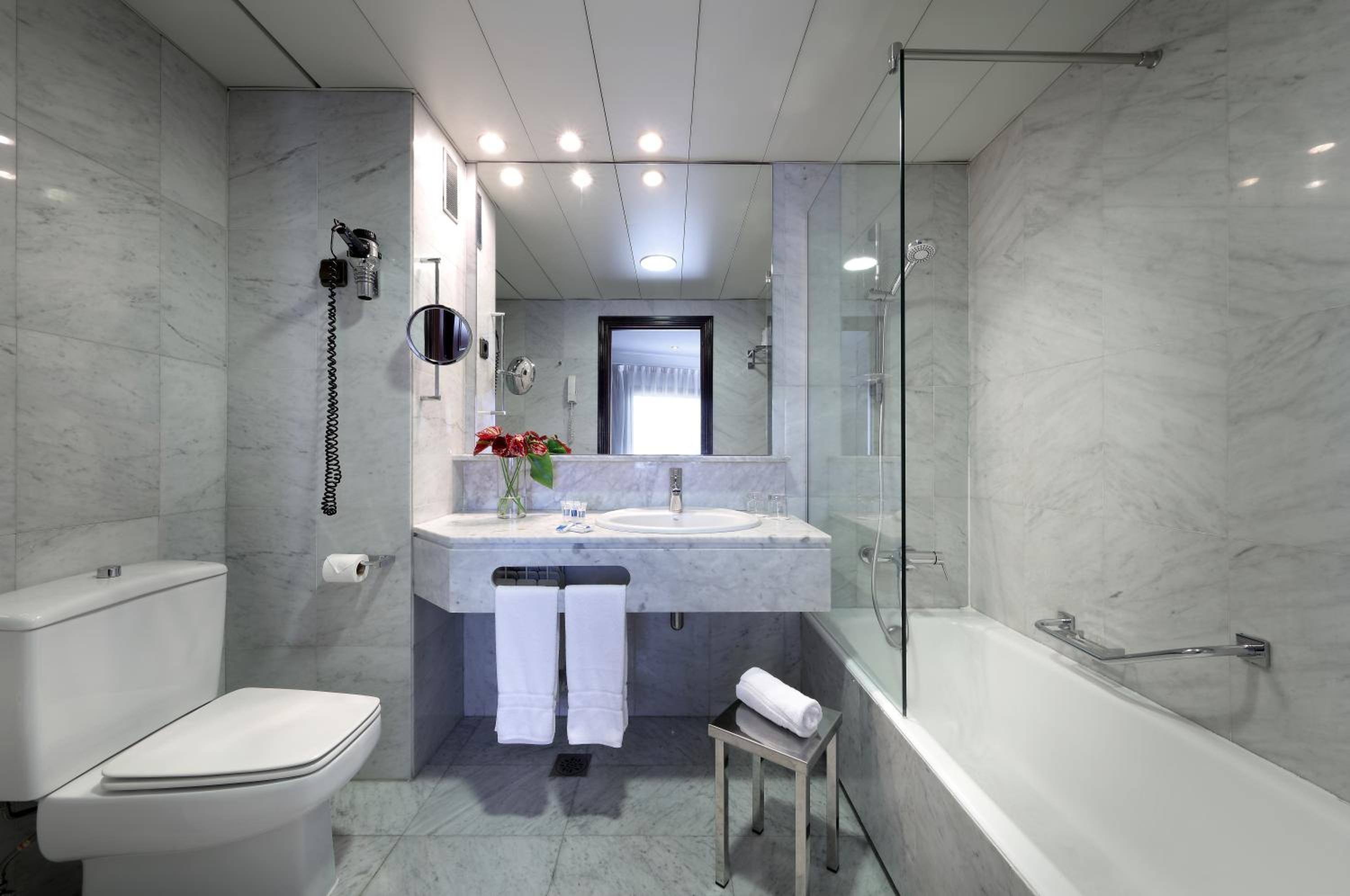 Classic Double Or Twin Room photo 3