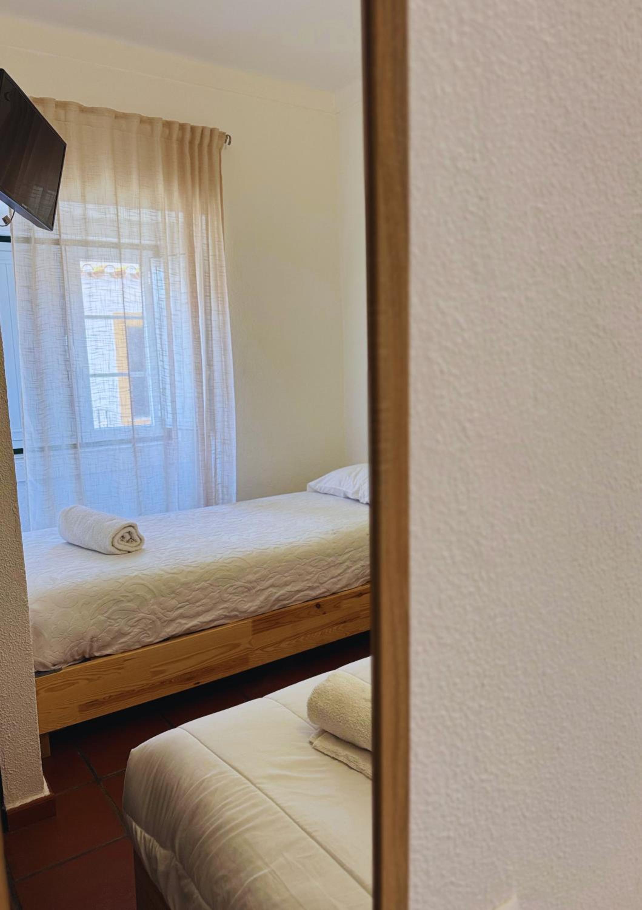 Double or Twin Room photo 3