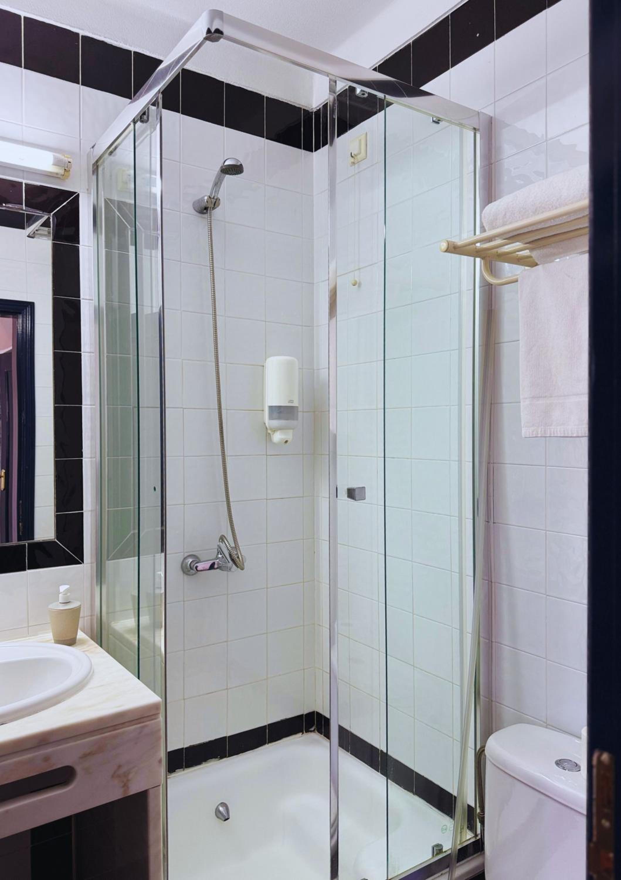Single Room photo 1