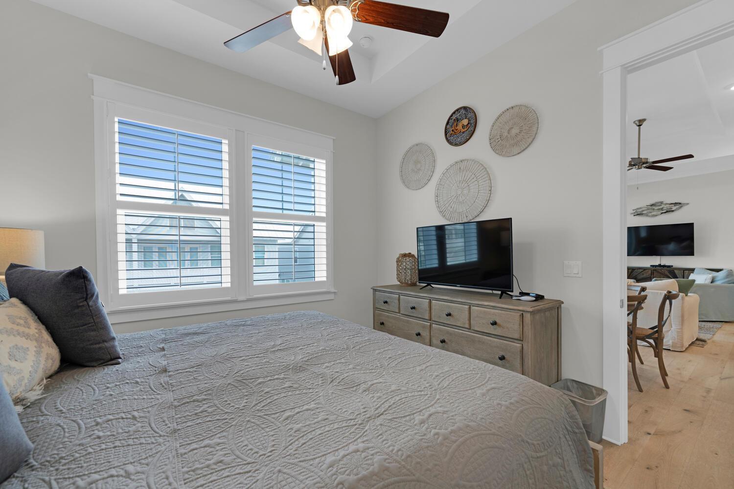 Two-Bedroom Apartment photo 2