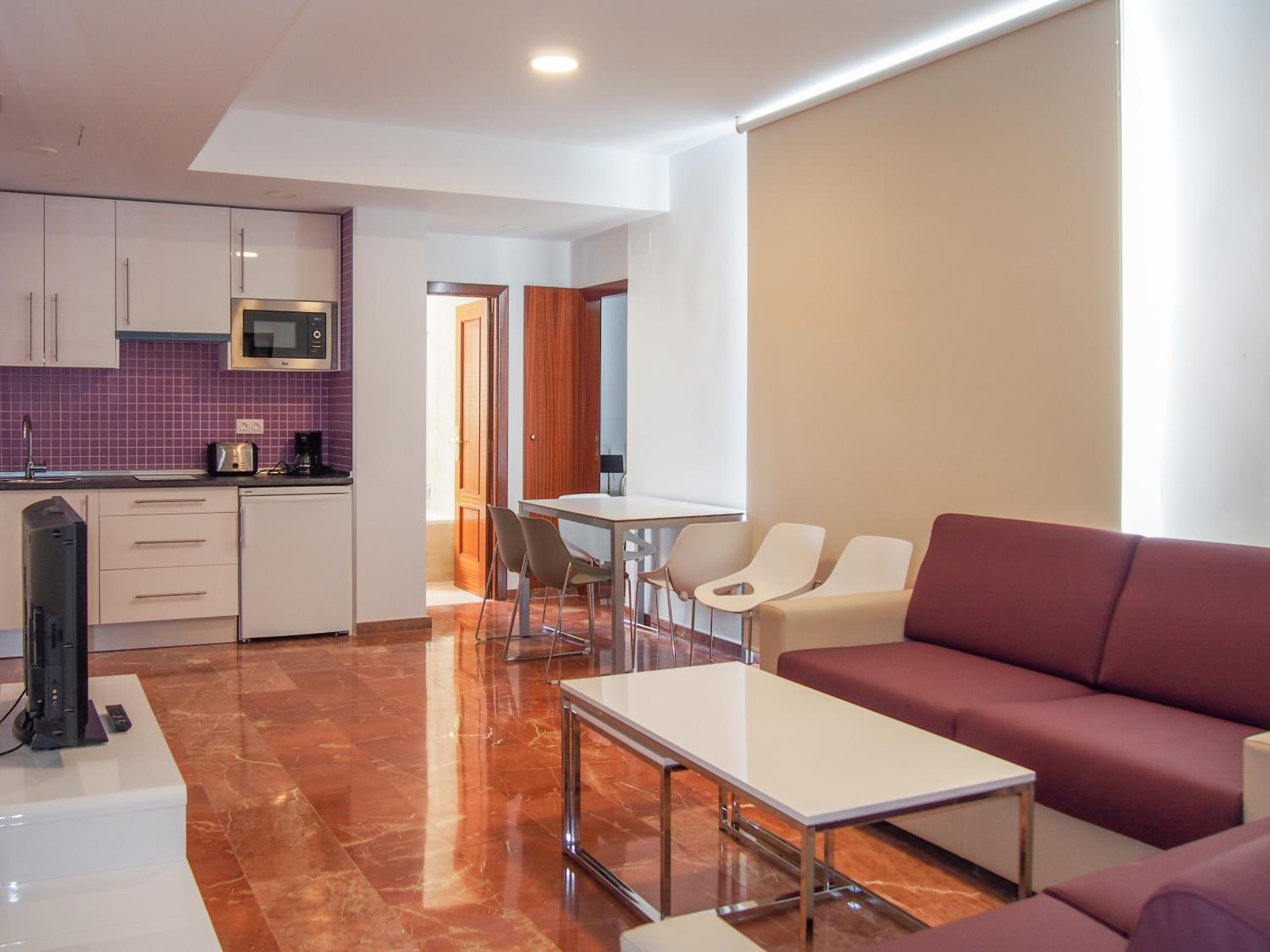 Two-Bedroom Apartment - Photo 4