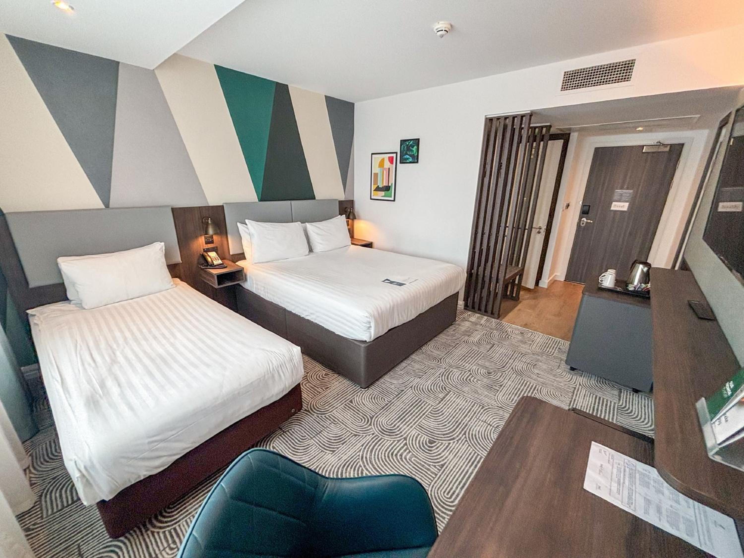 Standard Room with Double and Single Bed