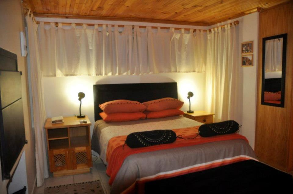 Three-Bedroom House photo 1