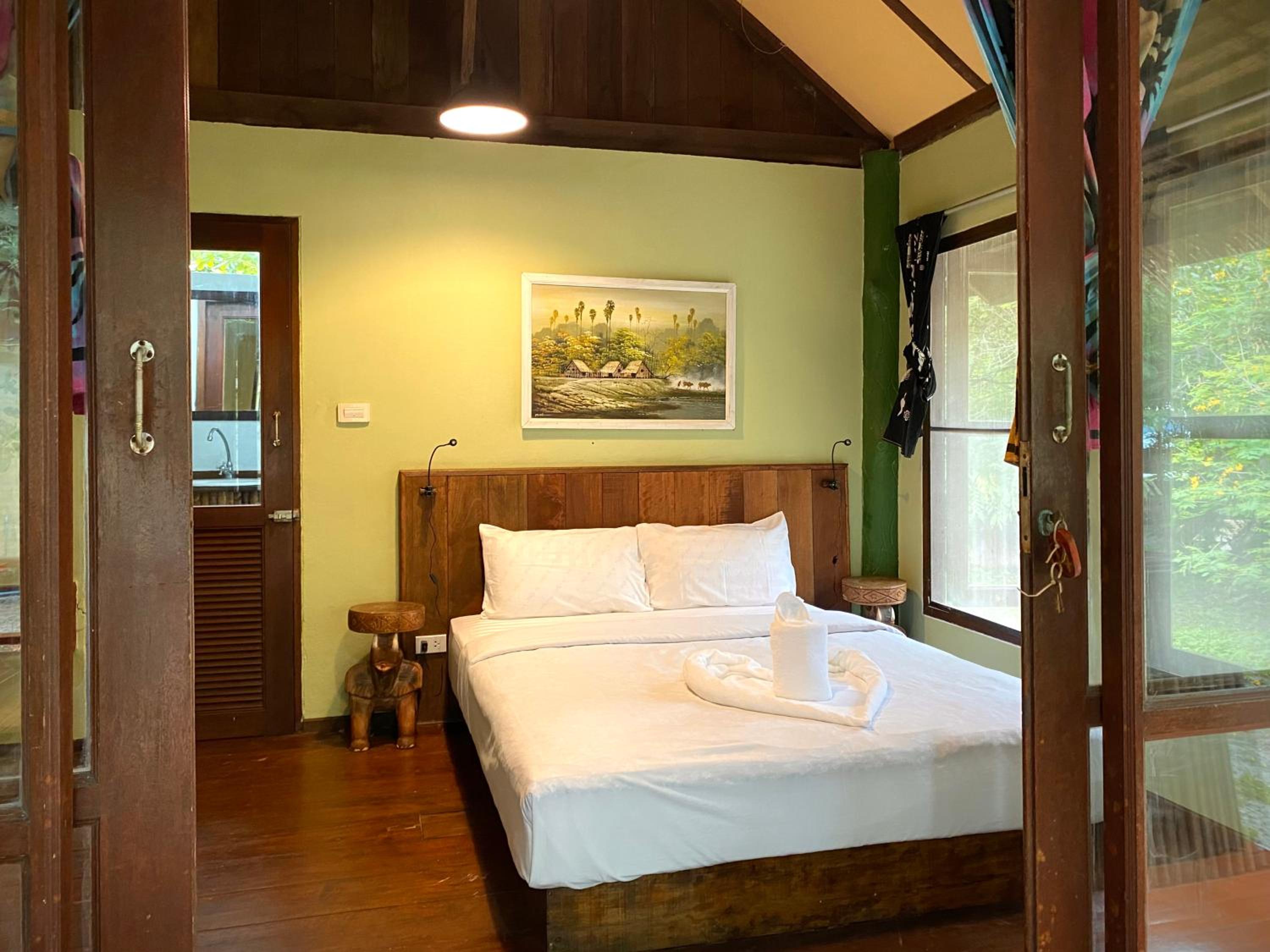 Bungalow with Fan