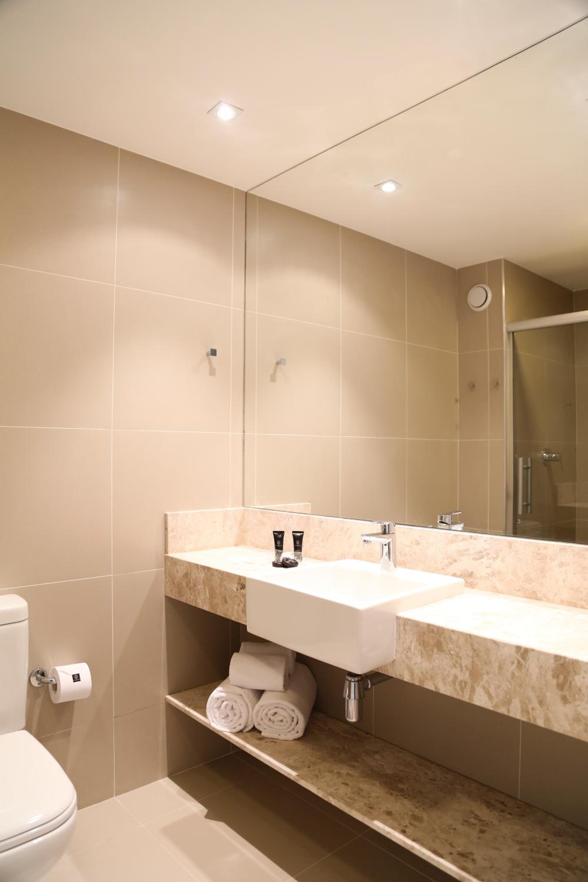 Superior King Room photo 2