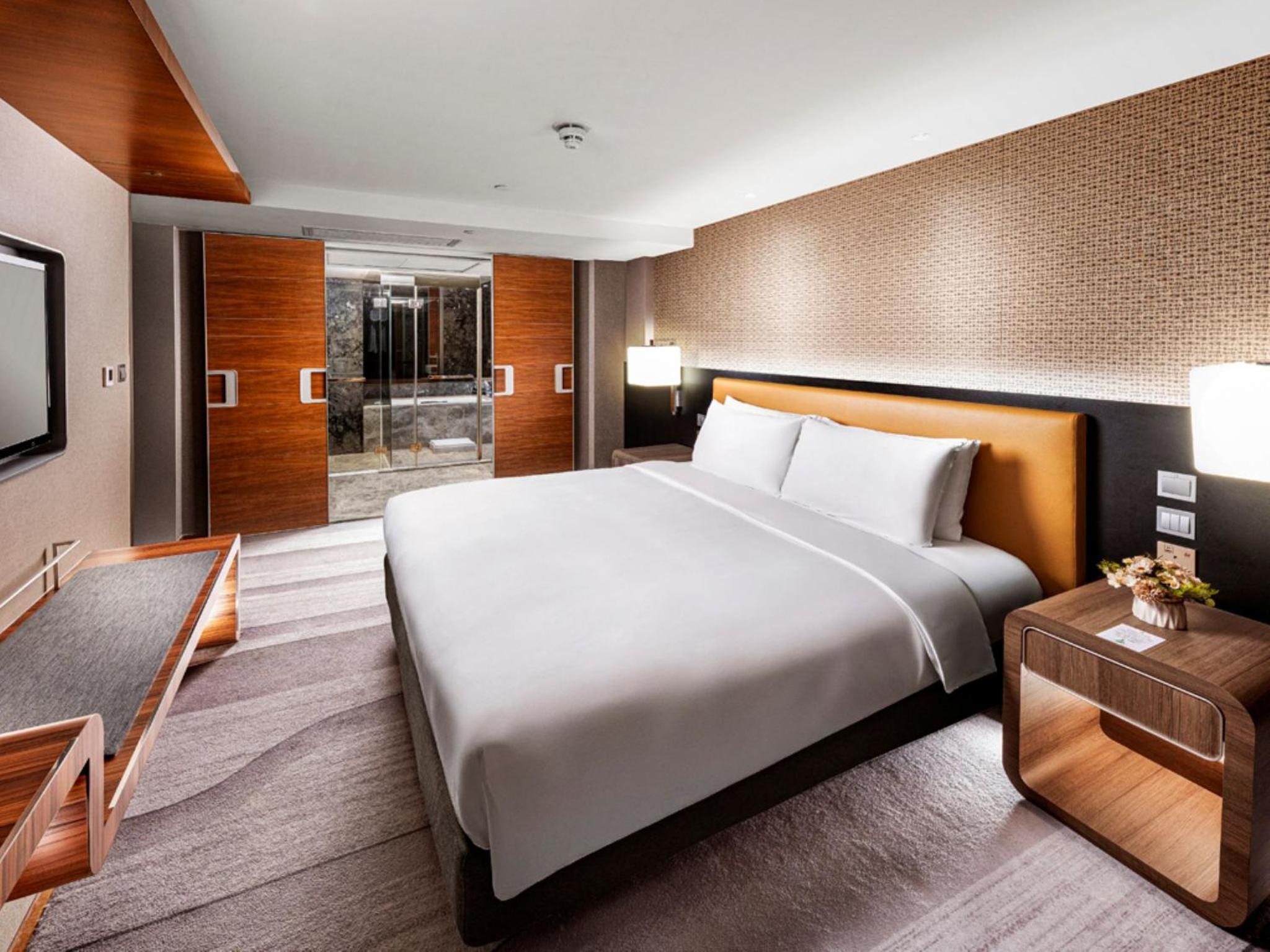 Plaza Premier Family Plus (Complimentary welcome gift) photo 2