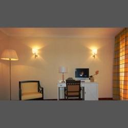 Deluxe Twin Room - Photo 6