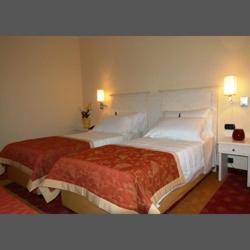 Deluxe Twin Room - Photo 5