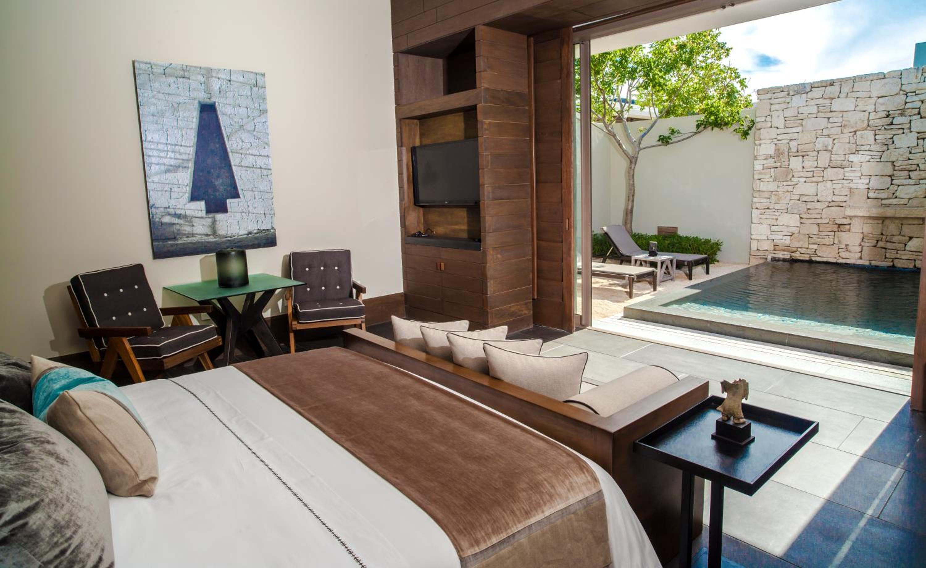 Penthouse Suite thumbnail 6
