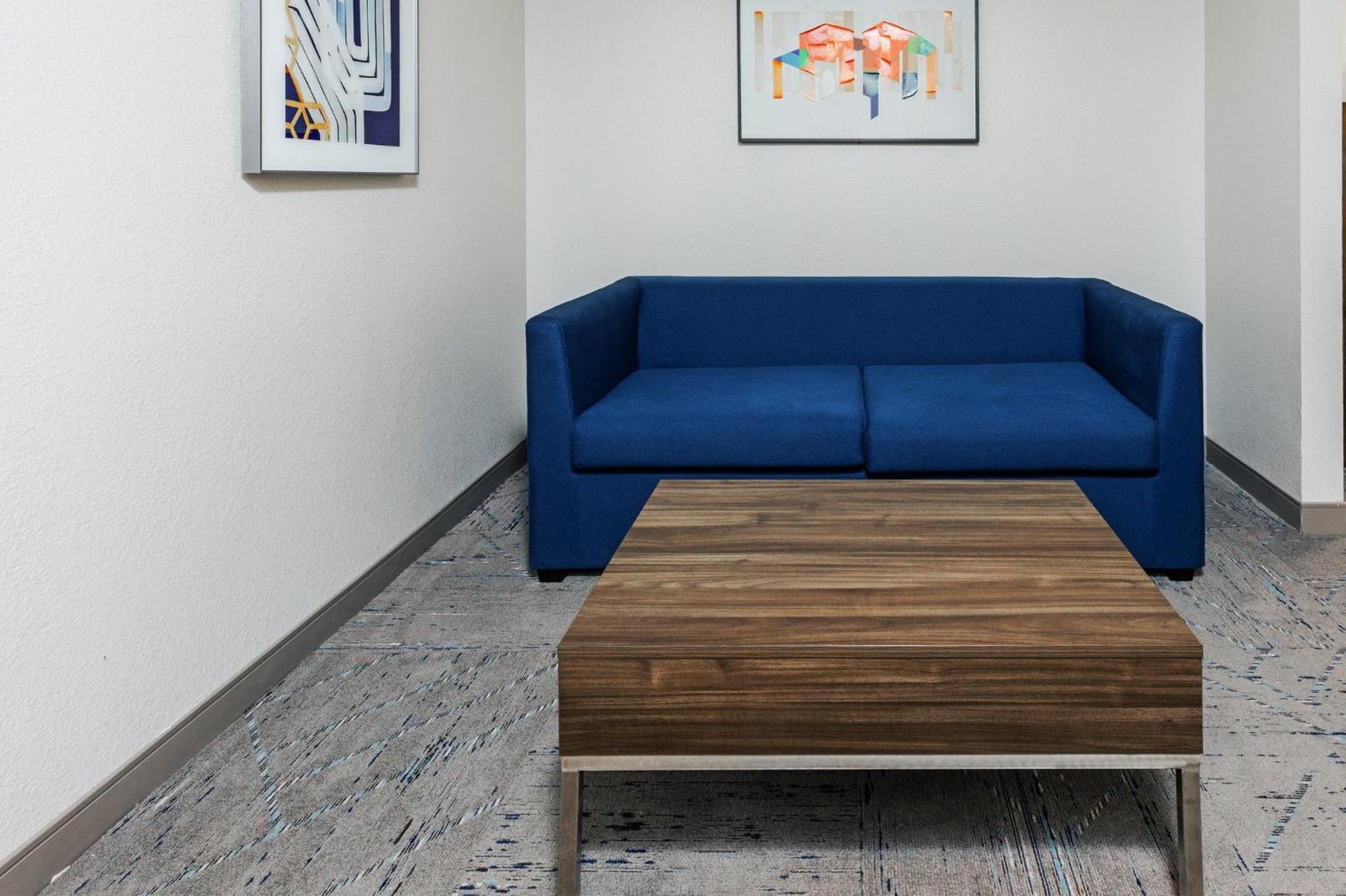 King Suite - Photo 5