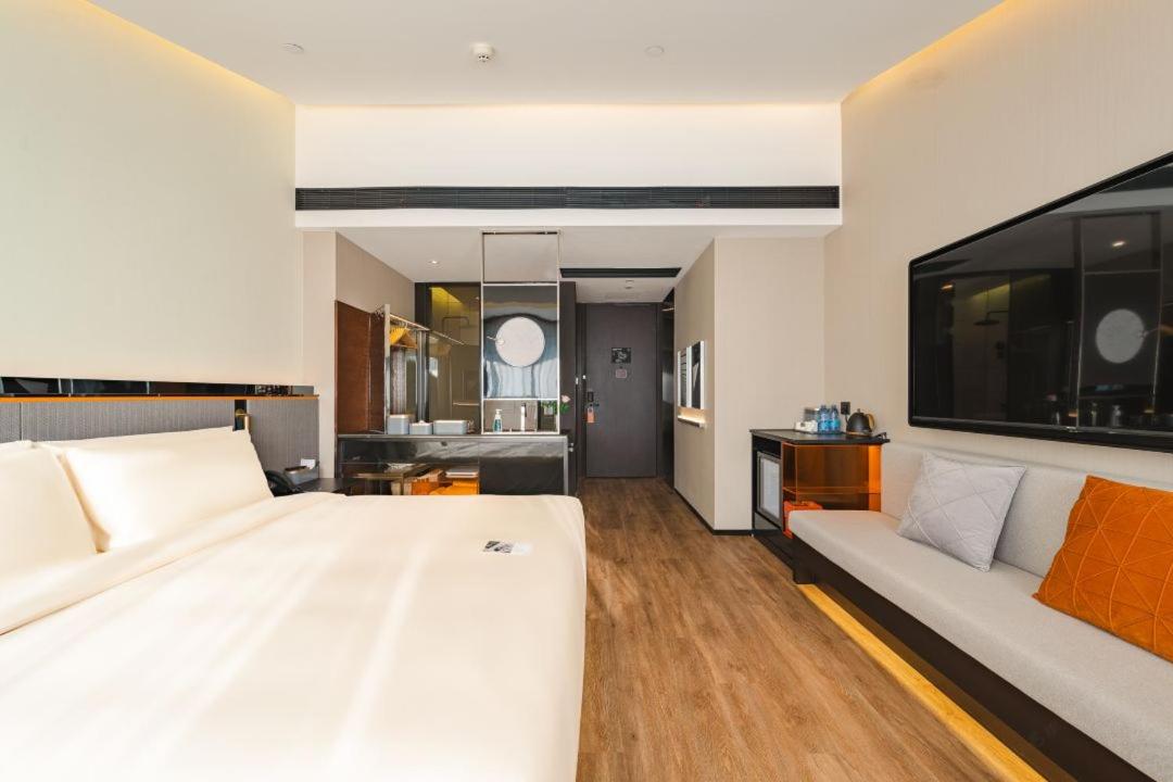 Double Room - Photo 8