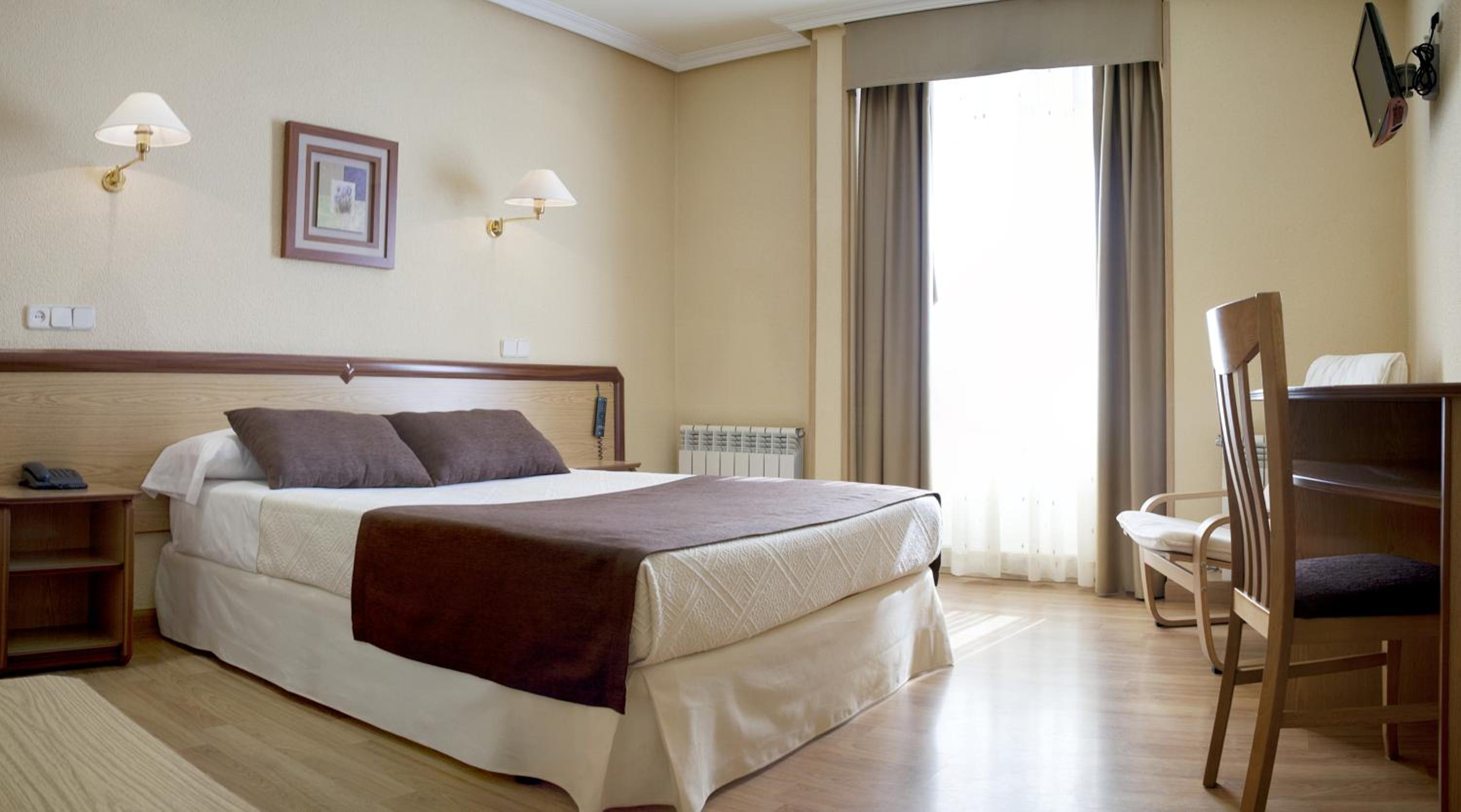 Habitación Doble o con Dos Camas