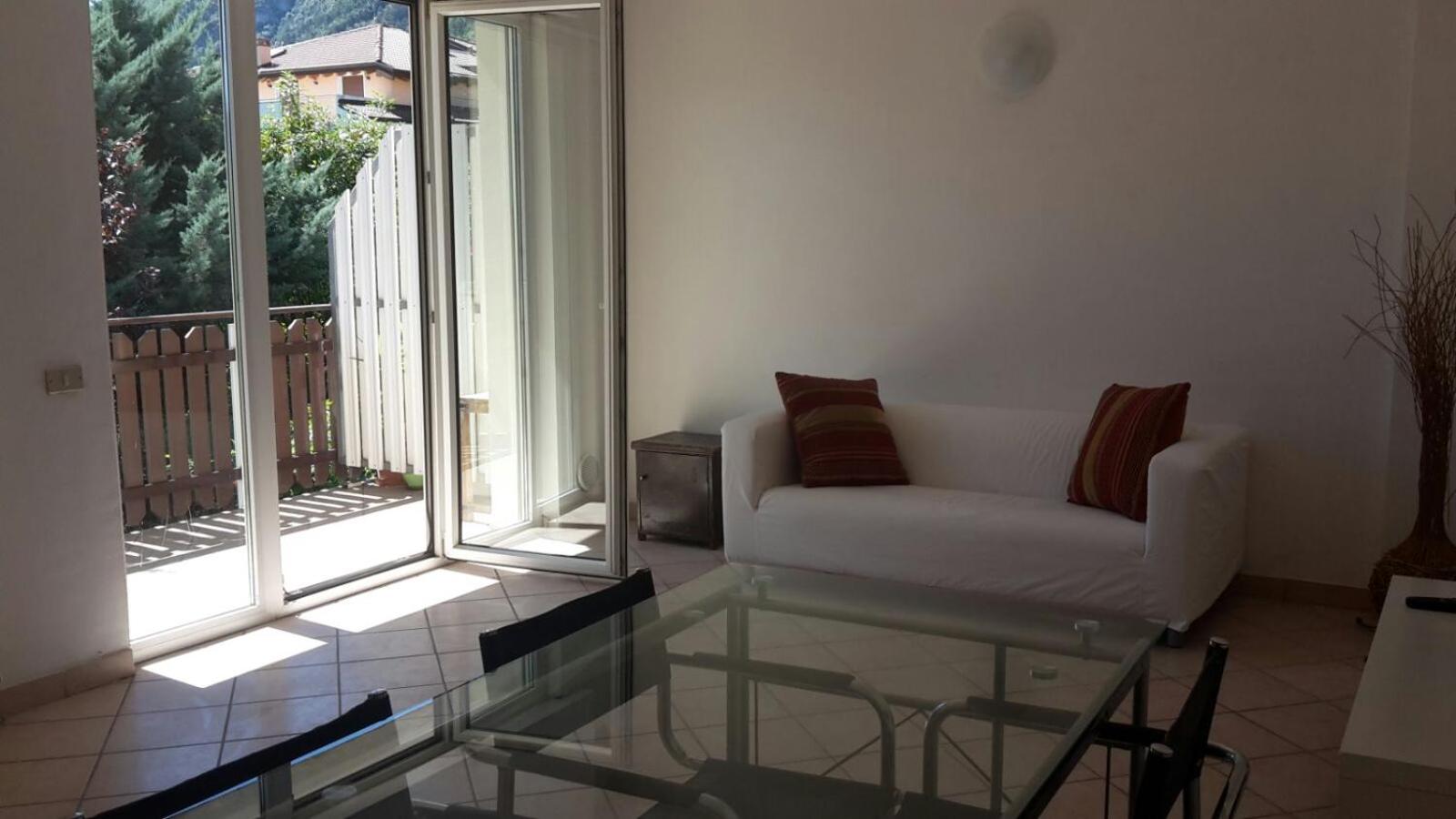 Apartment with Balcony - Photo 11