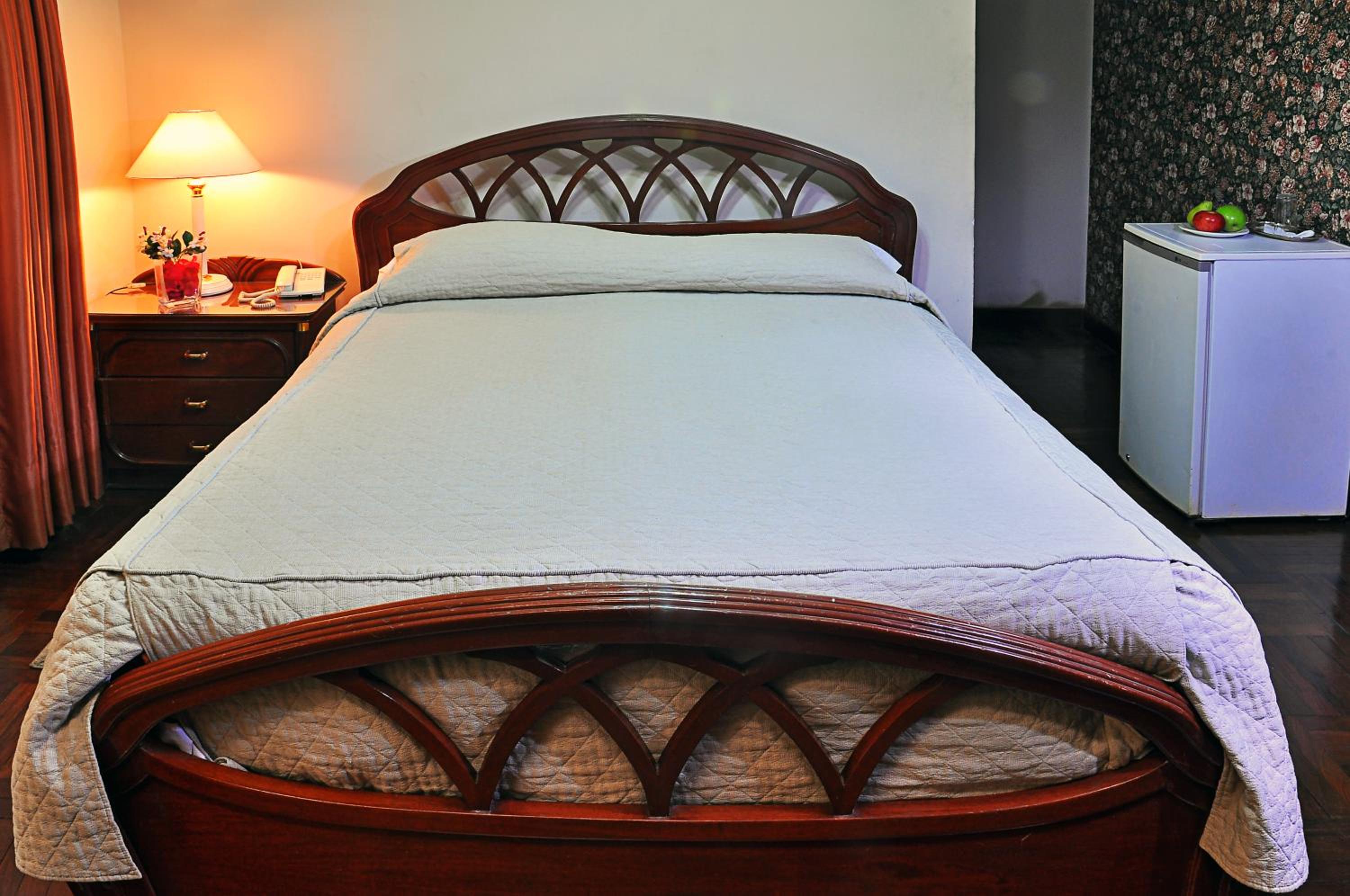 Economy Triple Room photo 3