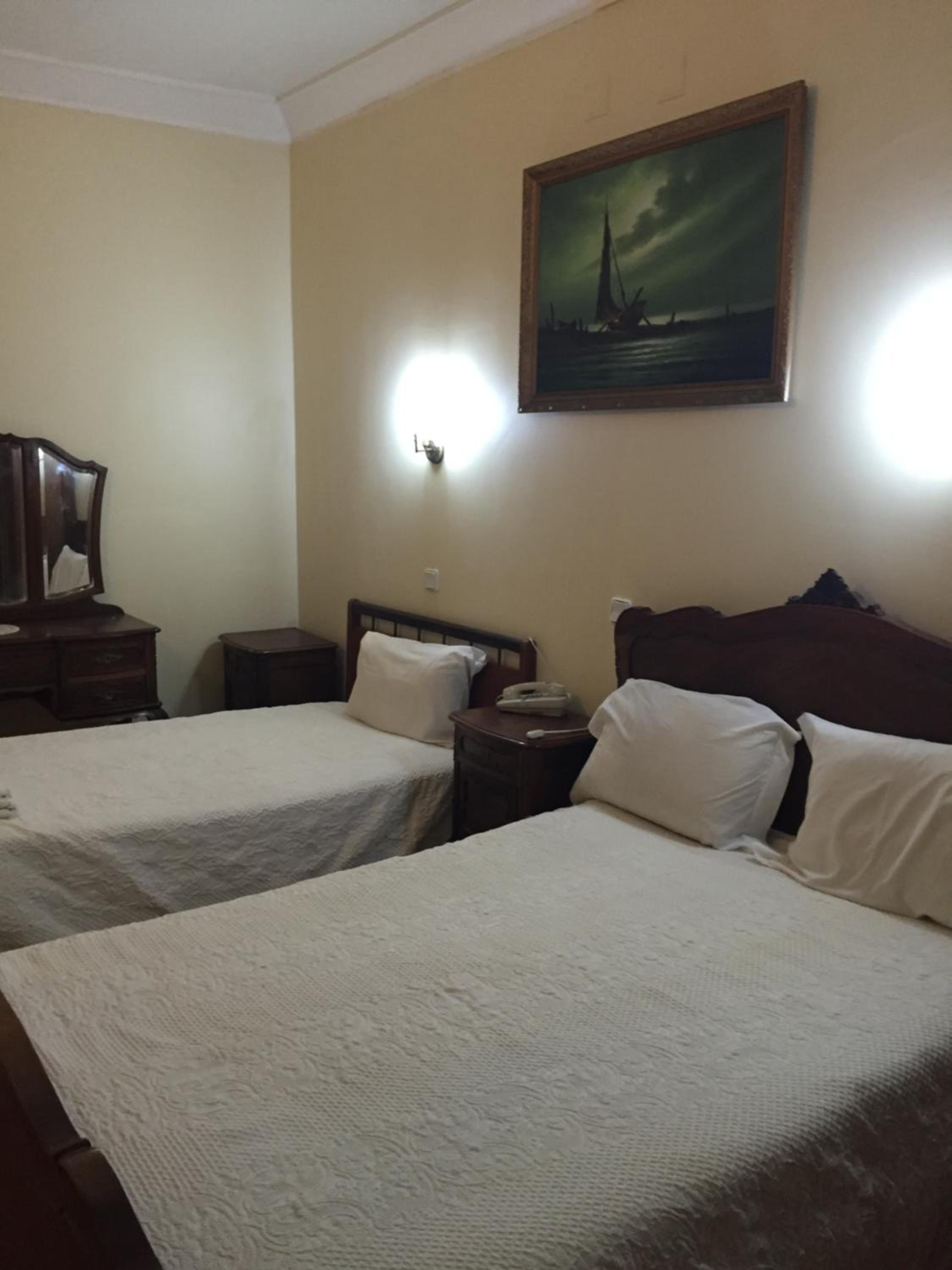 Triple Room With Private Bathroom photo 2