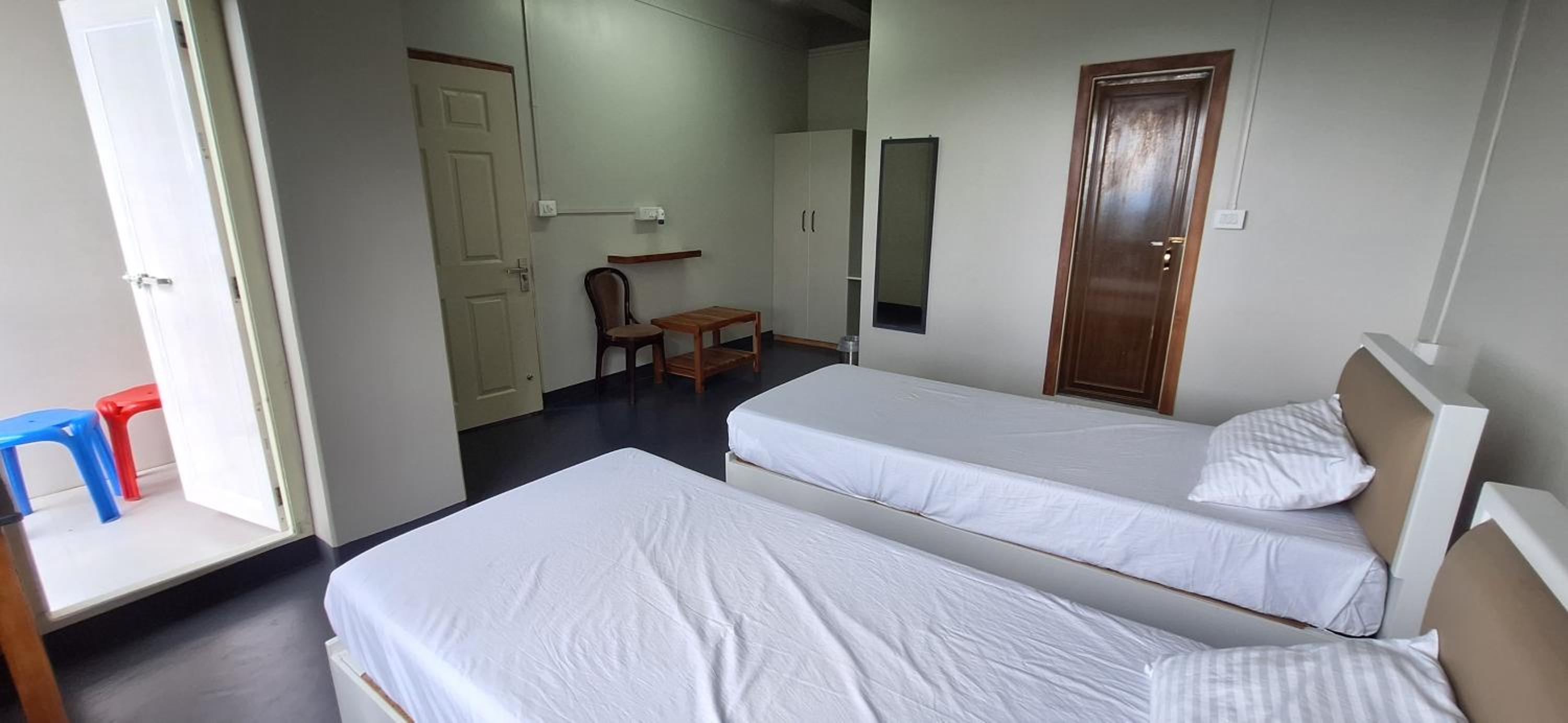 Standard Double Room photo 3