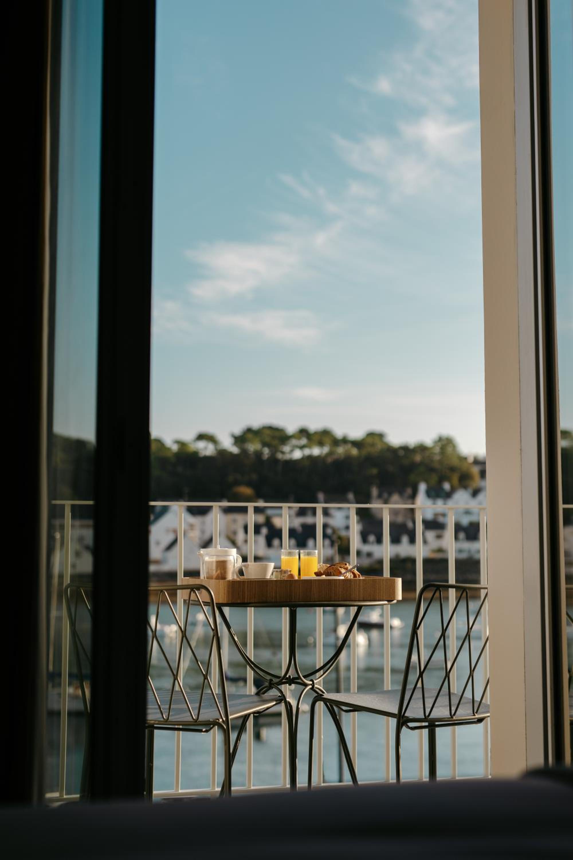 Premium Double Room with Sea View photo 2