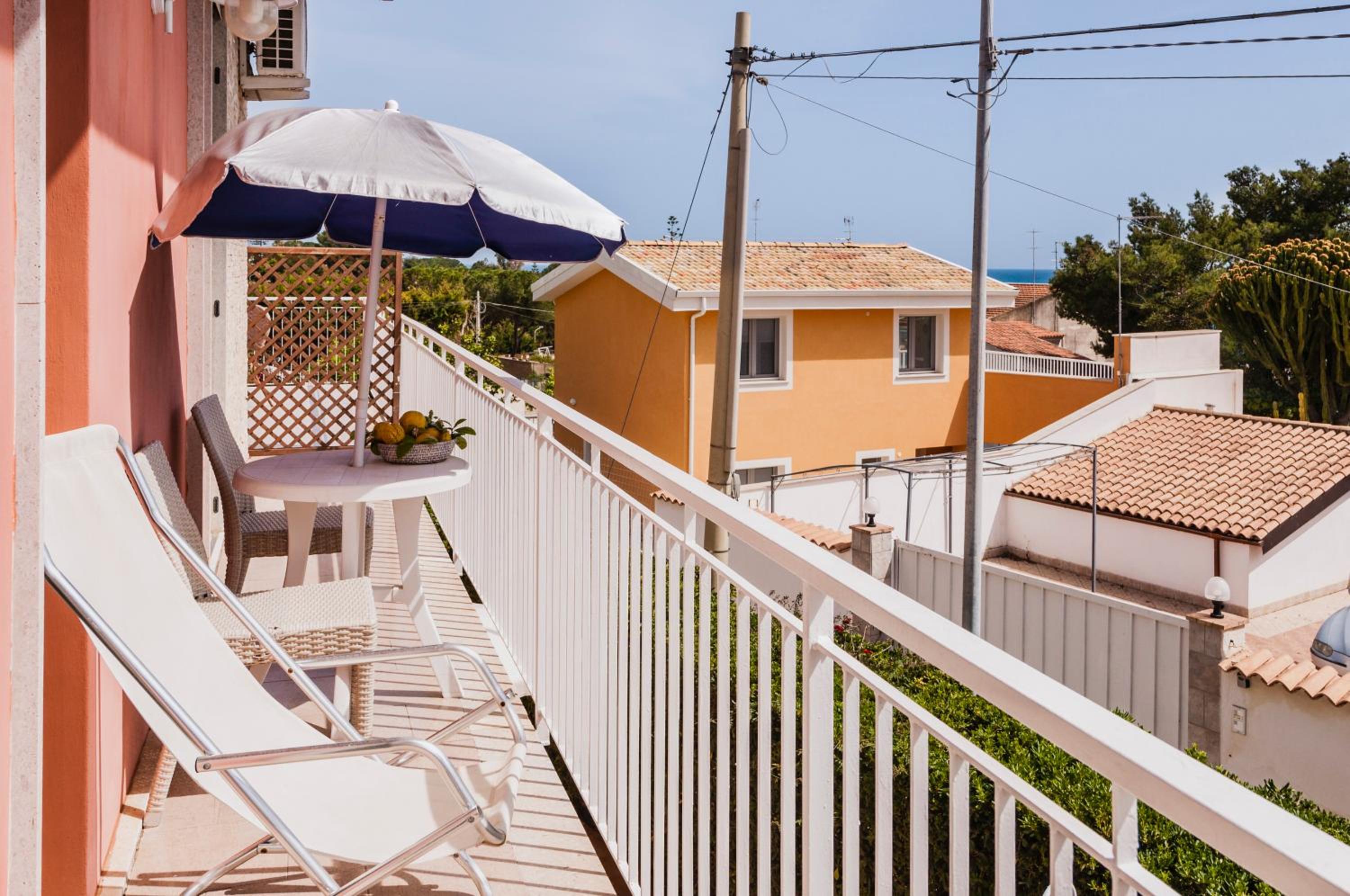 Apartment with View and Balcony photo 1