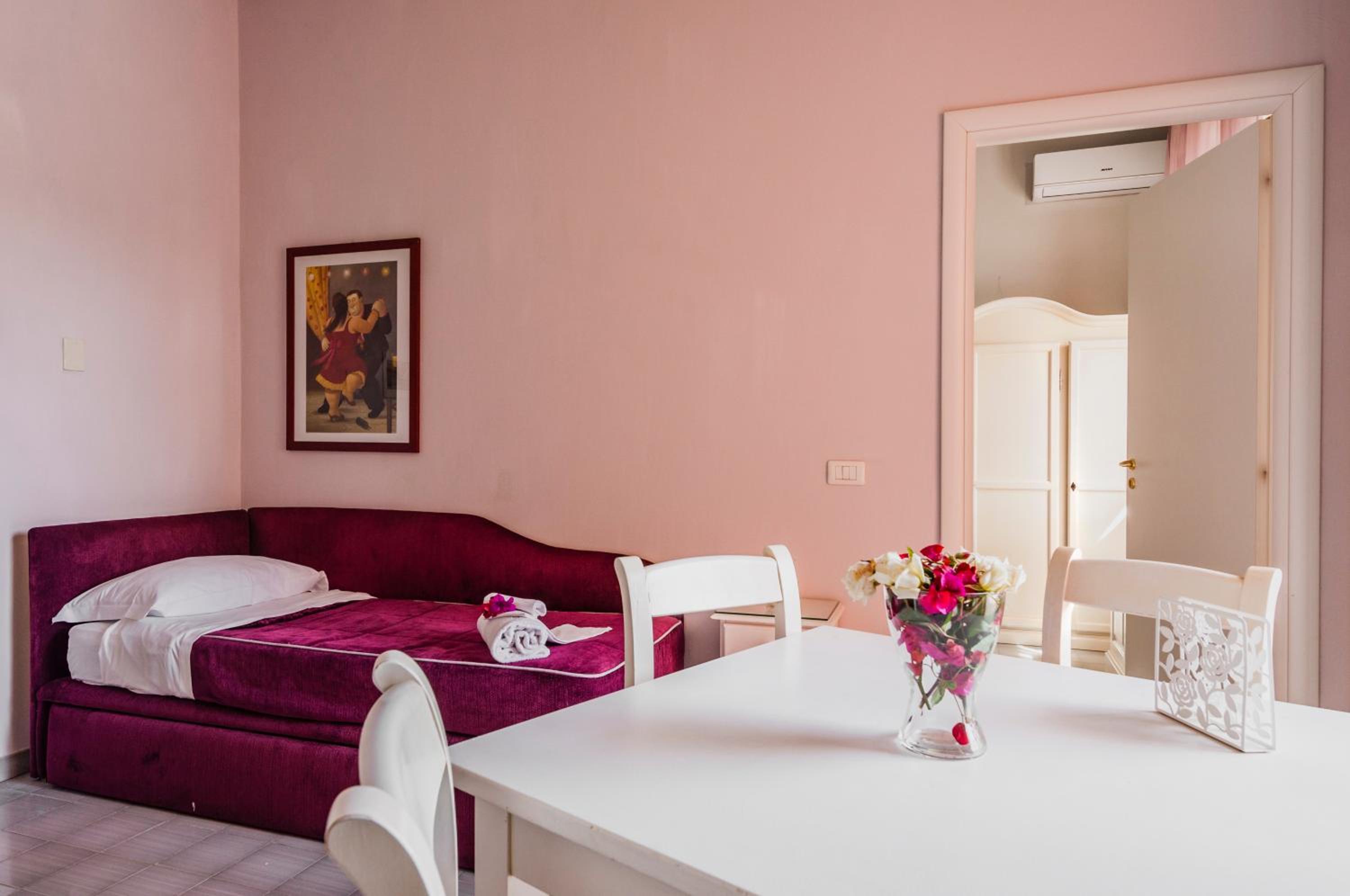 One-Bedroom Apartment with Sea View and Terrace