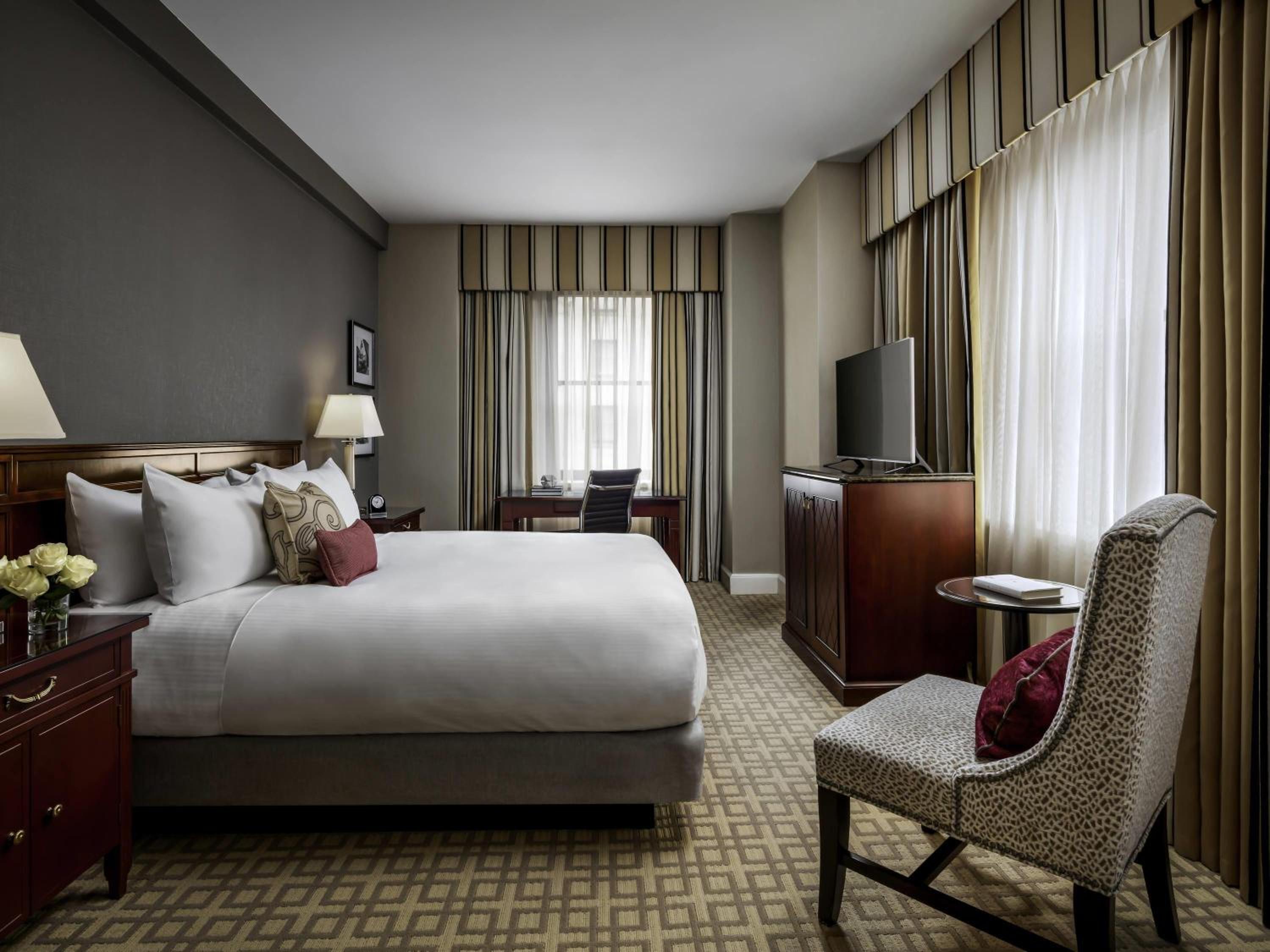 King Suite - Photo 1