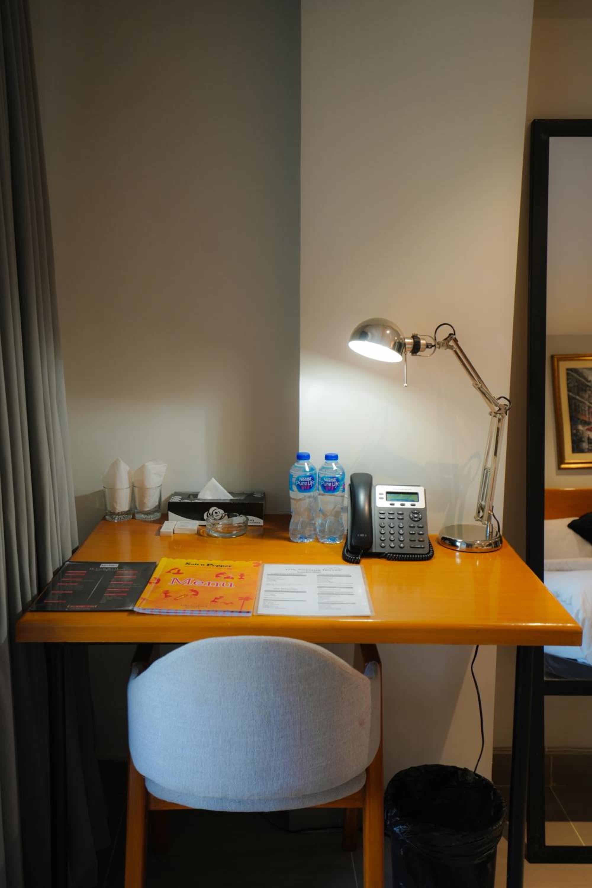 Deluxe Twin Room - Photo 6
