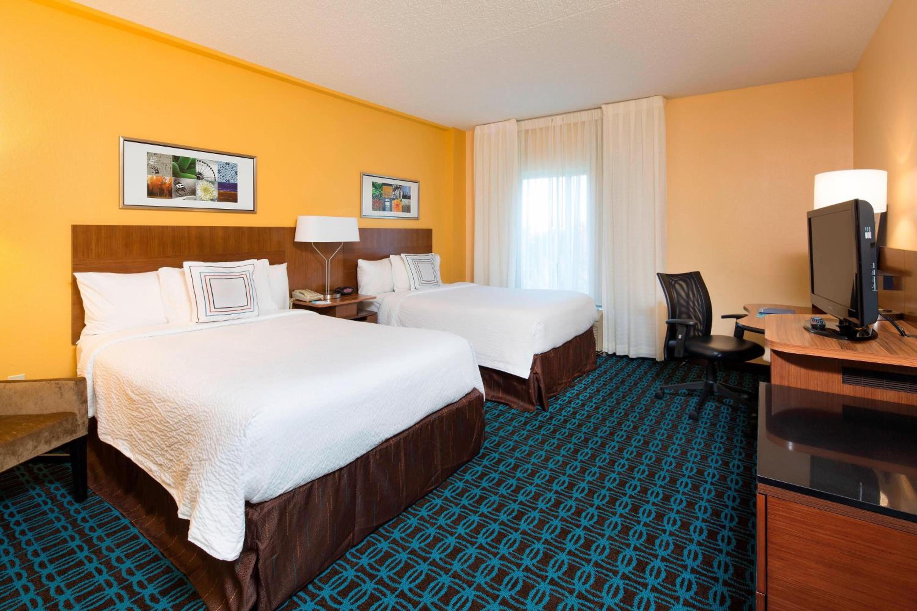 Double Room with Two Double Beds and Roll-in Shower - Mobility Accessible