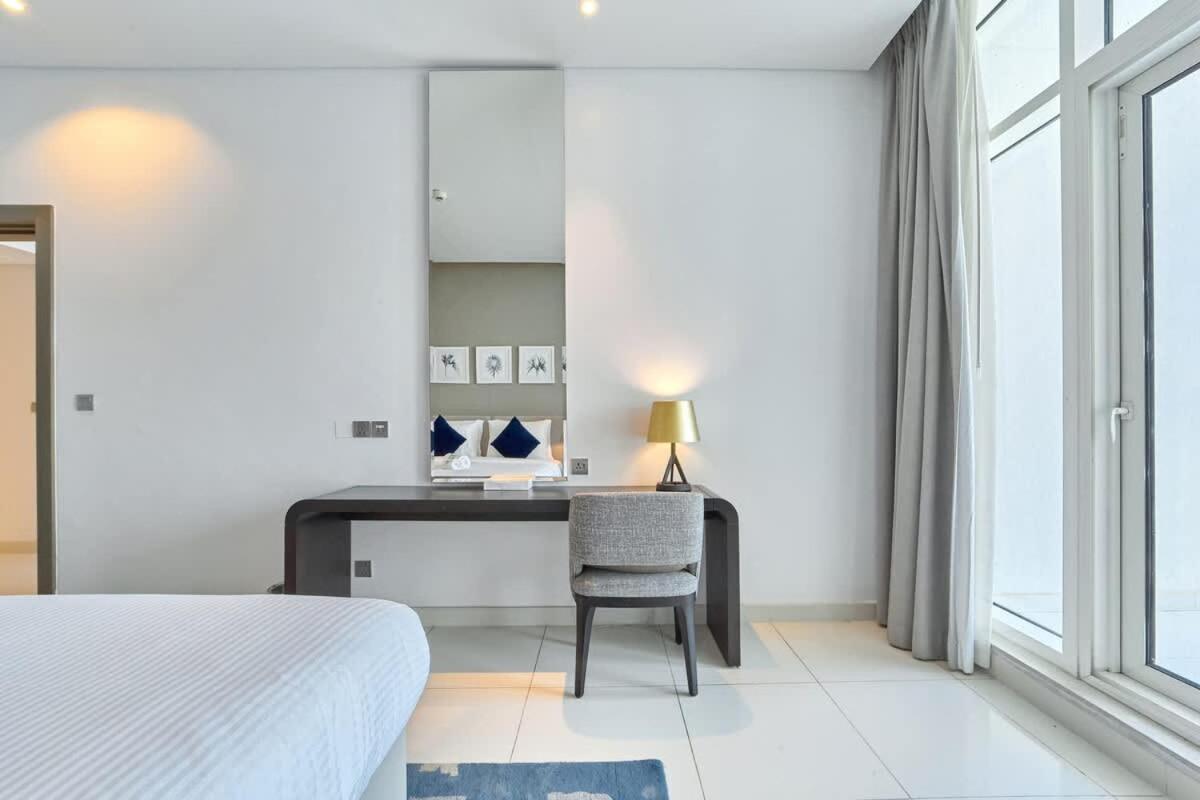 One-Bedroom Apartment photo 3